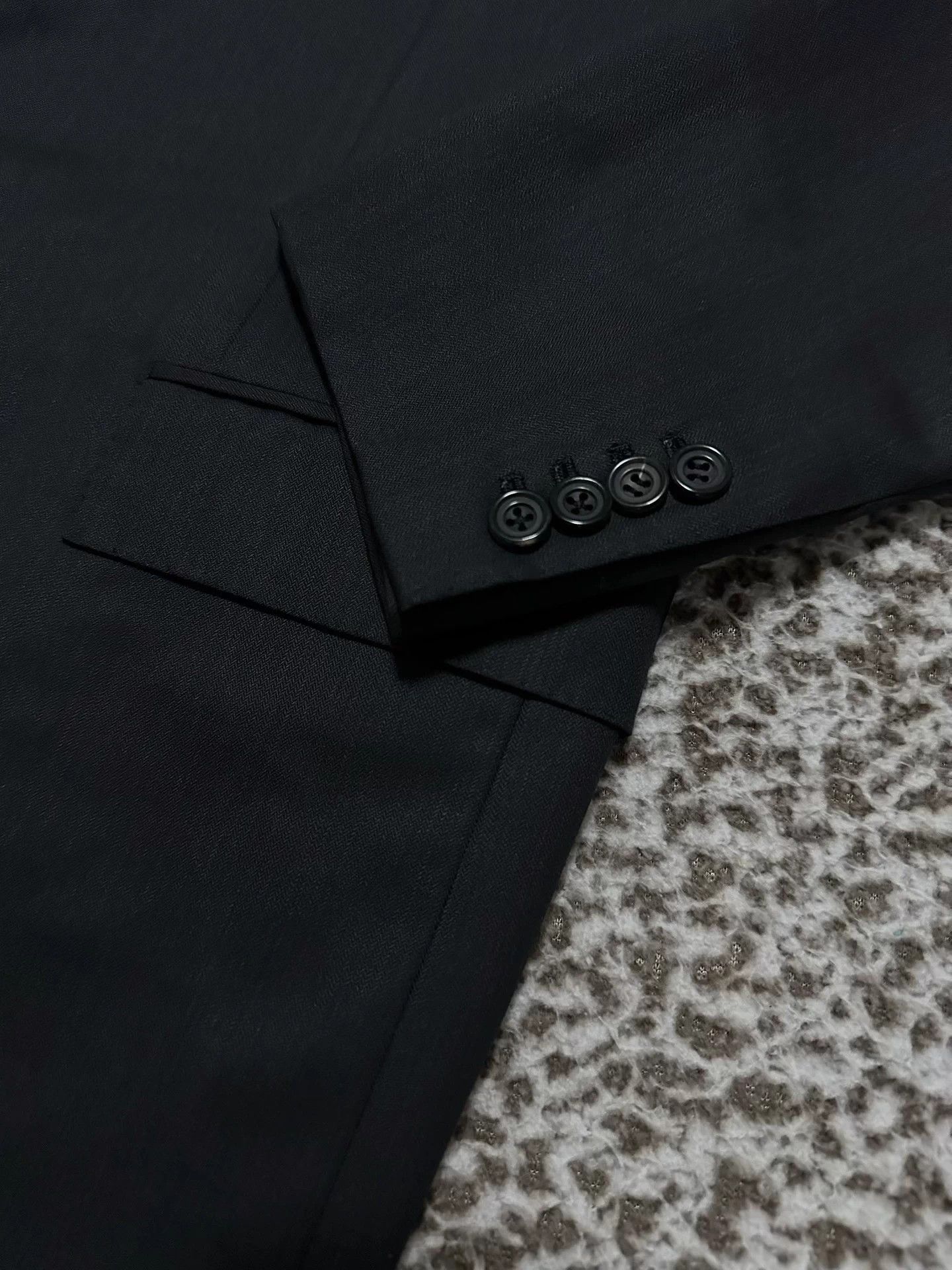 Kiton Kiton New High-Count Wool Suit Charcoal 46/48 Adjustable Size 46R - 5 Thumbnail