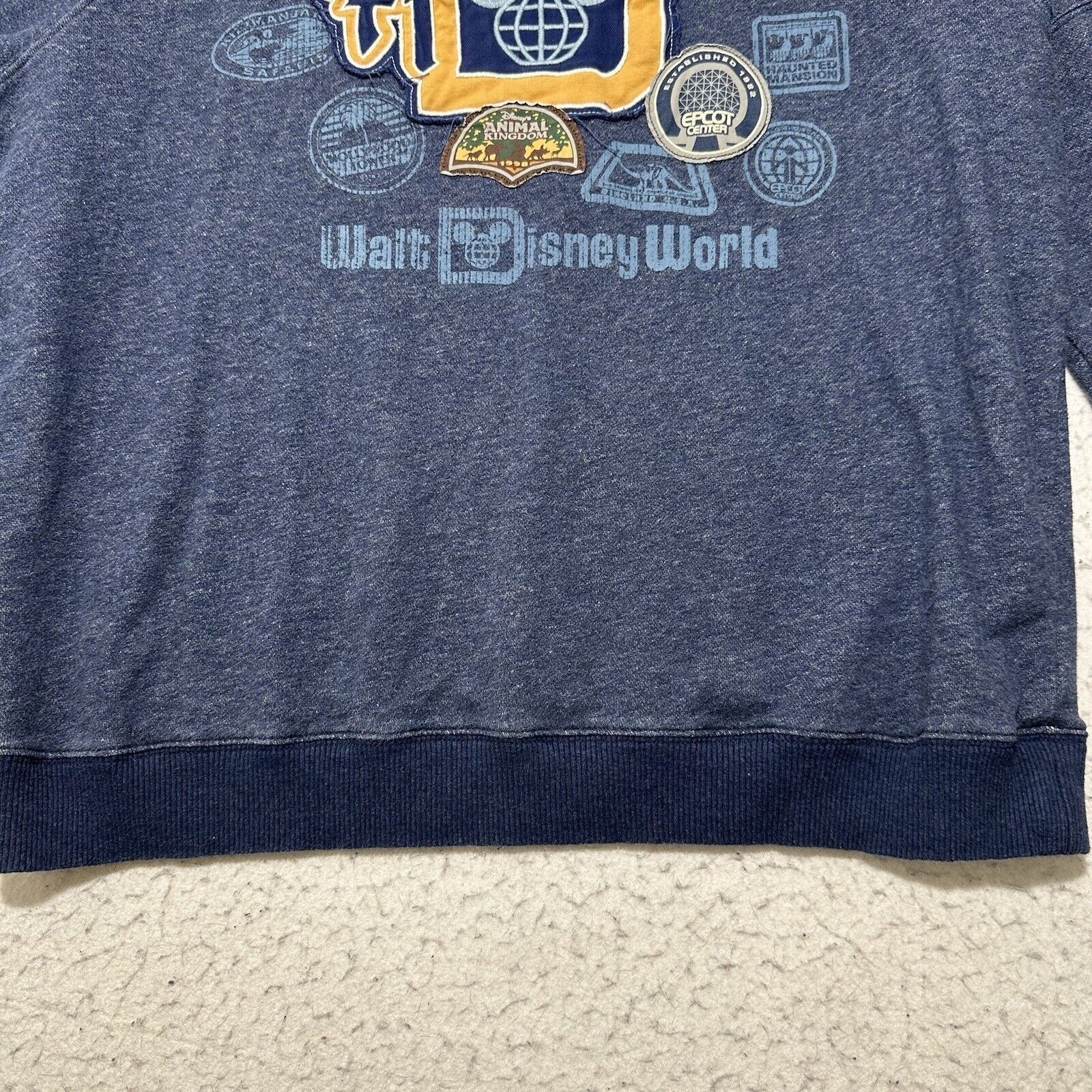 Disney Disney Large Crewneck Sweater '71 Patch Crewneck Navy Blue Size US L / EU 52-54 / 3 - 4 Thumbnail