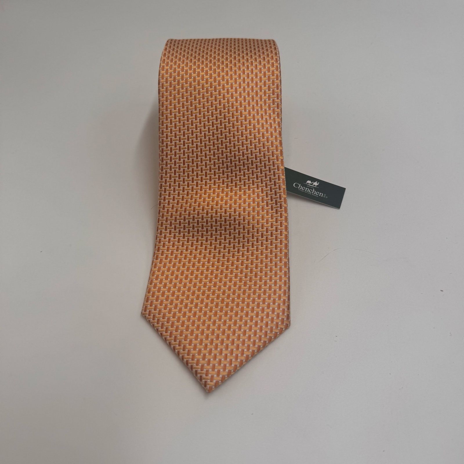 Other Chenchen NWT Silk Tie Gold Geometric Necktie Mens Designer Size ONE SIZE - 2 Thumbnail