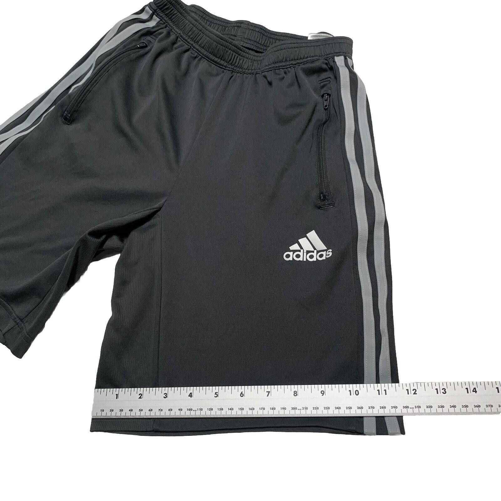 Adidas Adidas Primeblue Shorts S Gray 3-Stripes Athletic Size US 30 / EU 46 - 5 Thumbnail