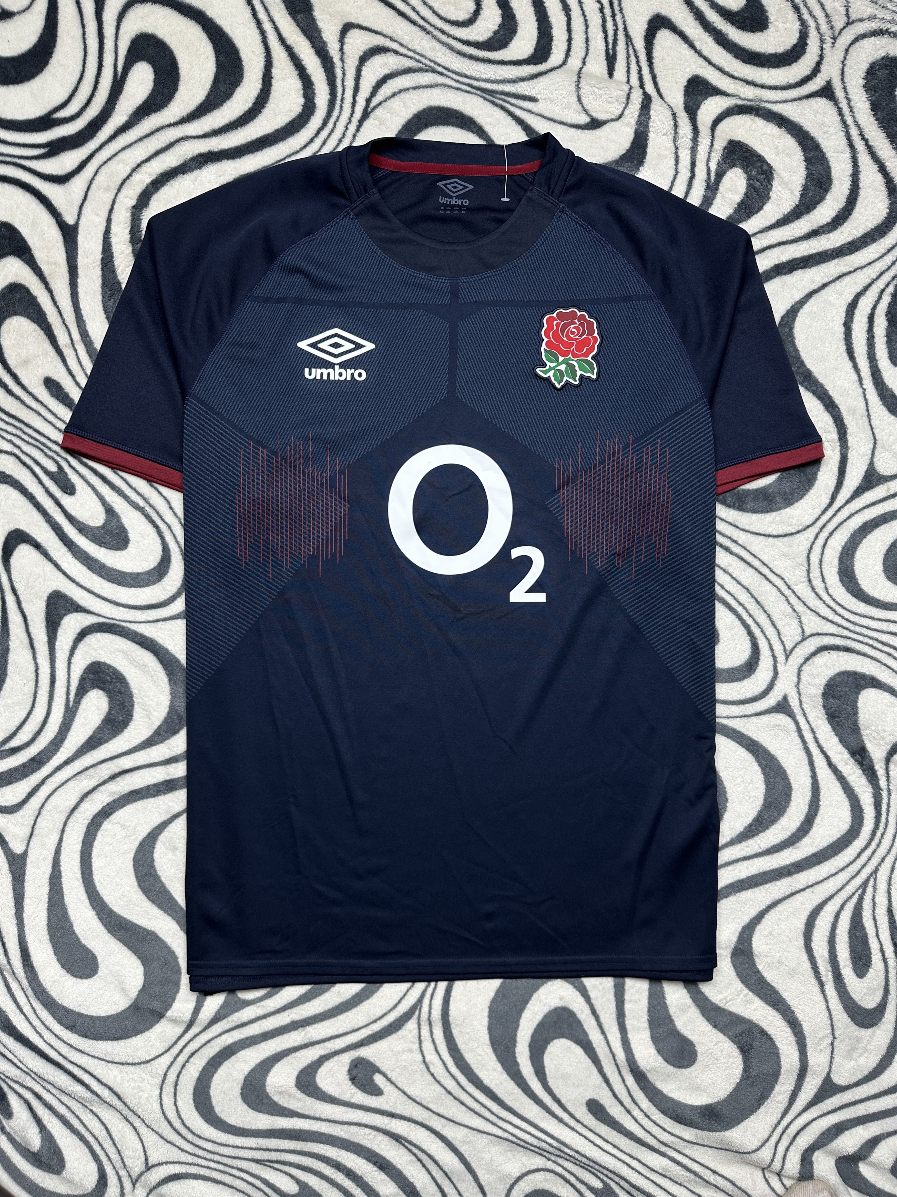 Umbro Umbro O2 Mens Rugby Jersey T-Shirt Size US XXL / EU 58 / 5 - 1 Thumbnail