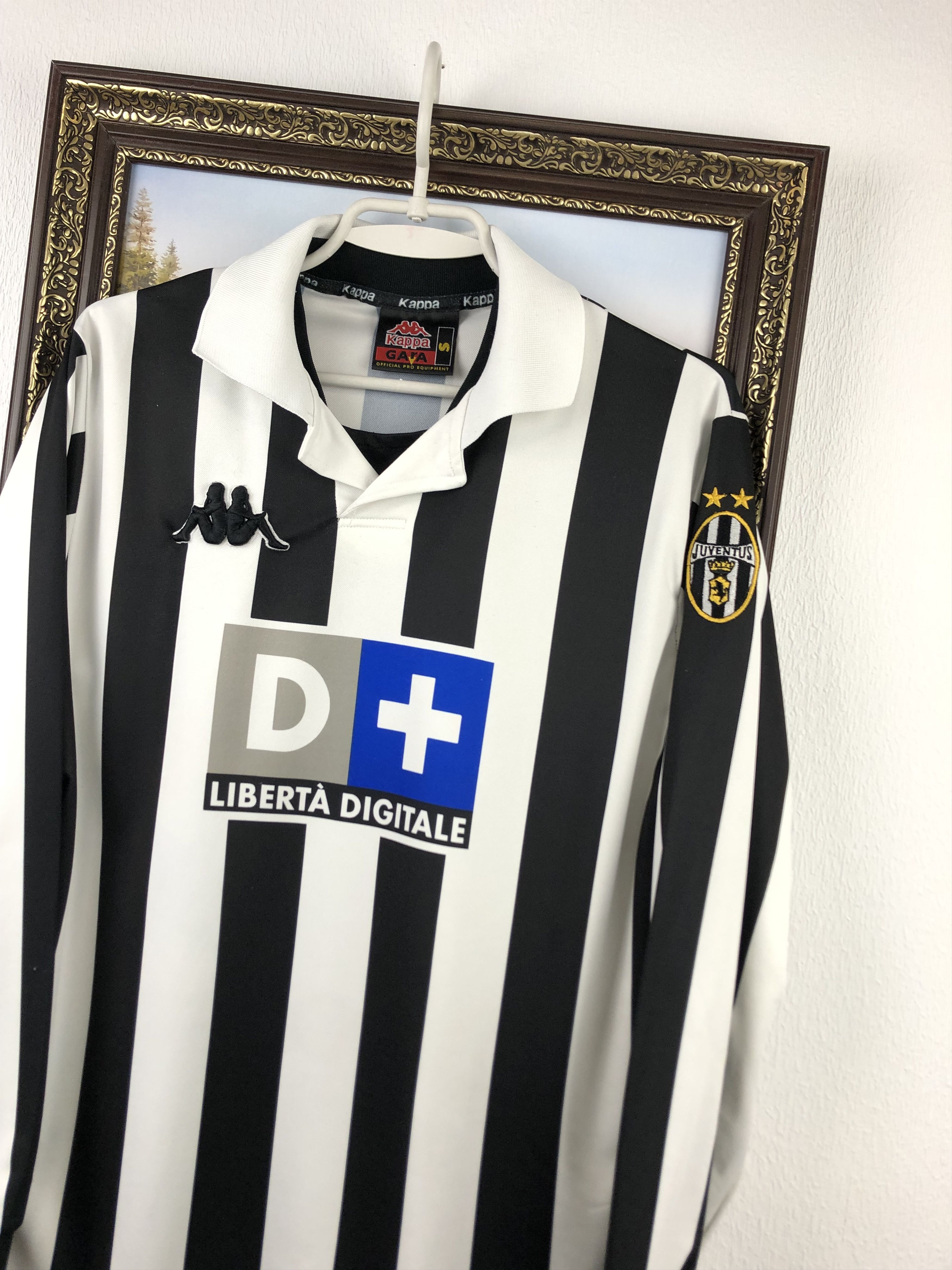 Kappa Juventus football shirt 1998 Soccer Maglia Kappa Long Sleeve Size US S / EU 44-46 / 1 - 4 Thumbnail
