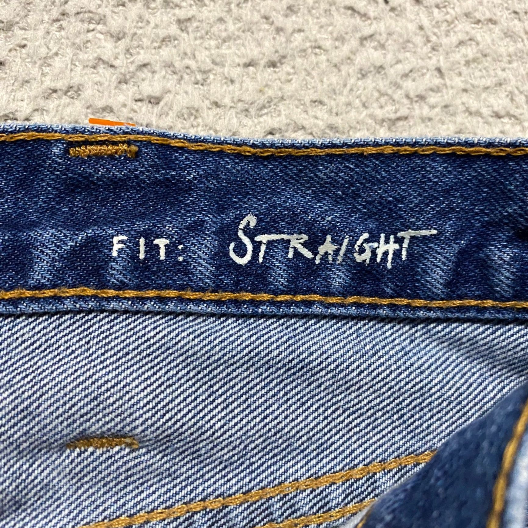 Eddie Bauer Eddie Bauer Jeans Mens 38x30 Blue Denim Straight Leg Medium Wash Mid Rise Denim Jeans Mens 38 Regular Blue 5-Pocket Design Size US 38 / EU 54 - 4 Thumbnail