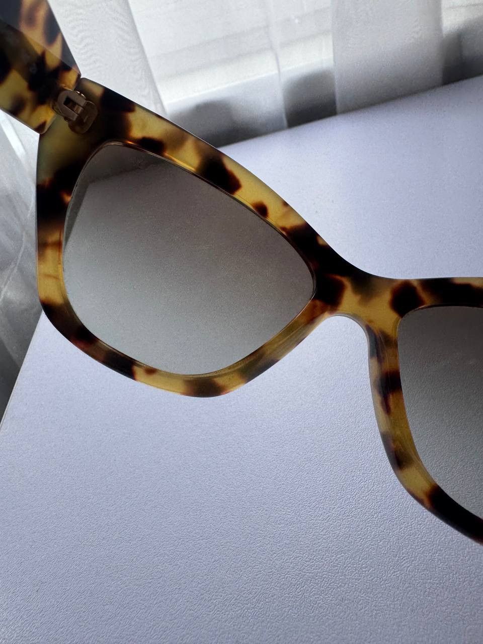 Prada Prada Cat Eye Sunglasses Rare Vintage Size ONE SIZE - 14 Thumbnail