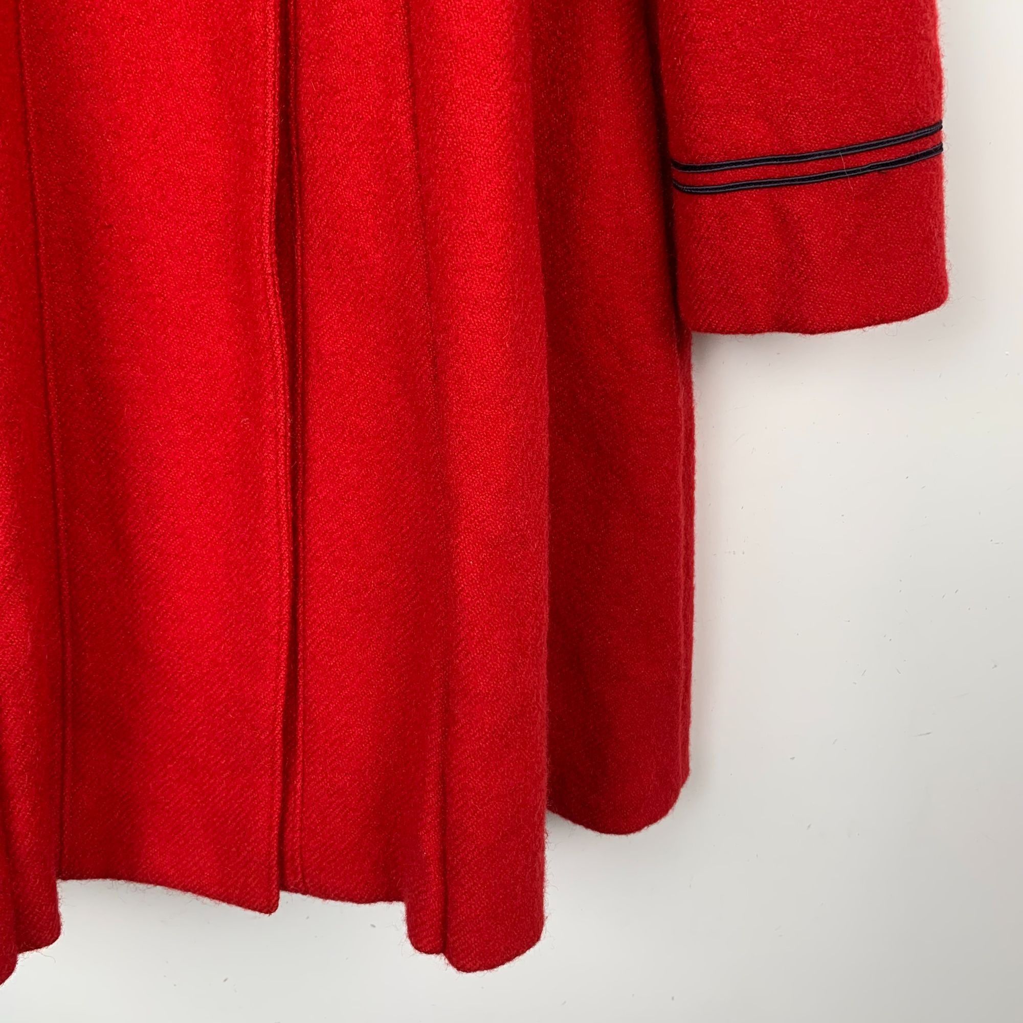 Miu Miu Miu Miu Red Wool Double-Breasted Coat with Doll Collar (Size Size M / US 6-8 / IT 42-44 - 6 Thumbnail