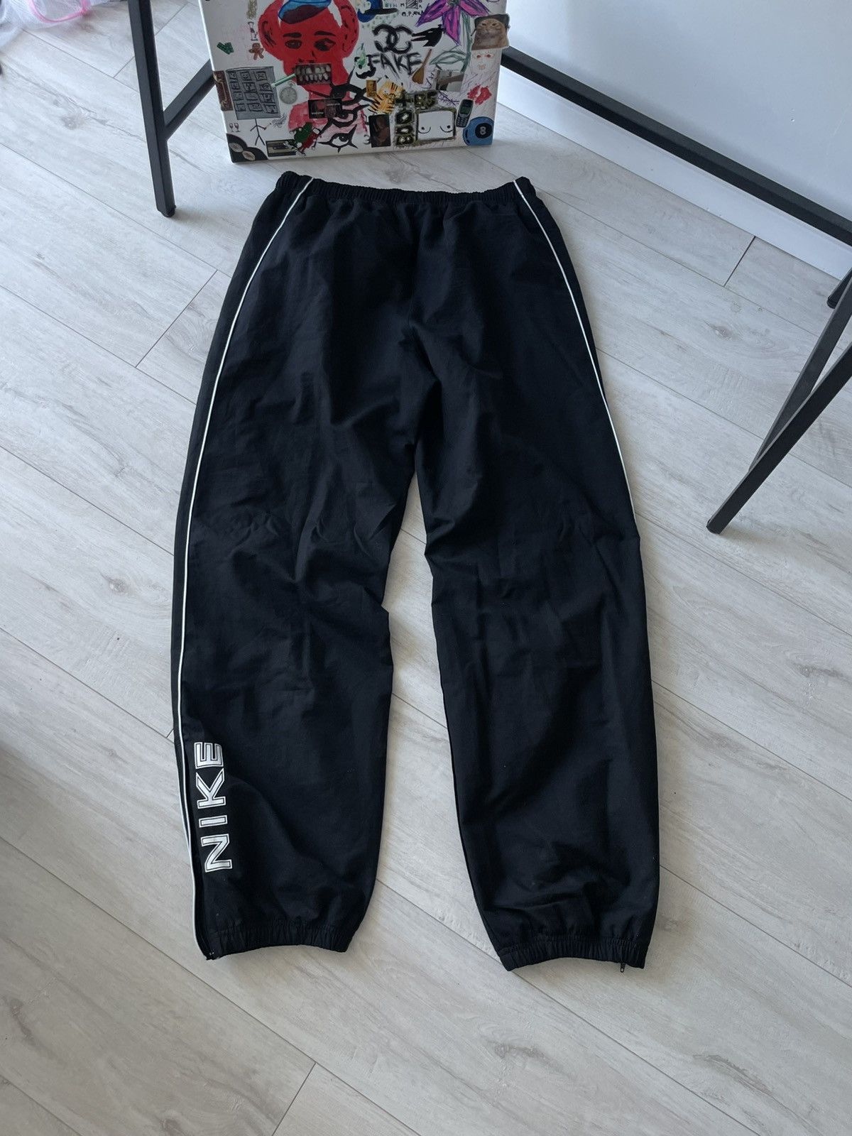 Nike Vintage Nike 00's Black Nylon Sweatpants Y2K Baggy Drill Size US 33 - 2 Thumbnail