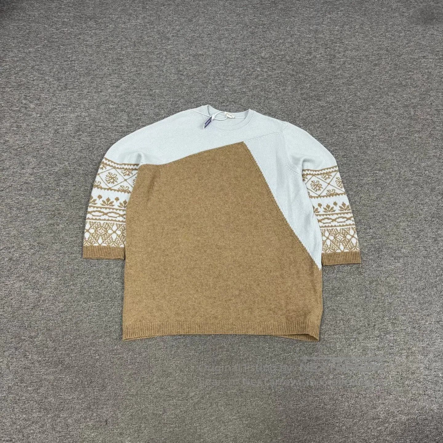 Hermes Hermes Colorful snowflake pattern round-neck cashmere knit Size M / US 6-8 / IT 42-44 - 1 Thumbnail