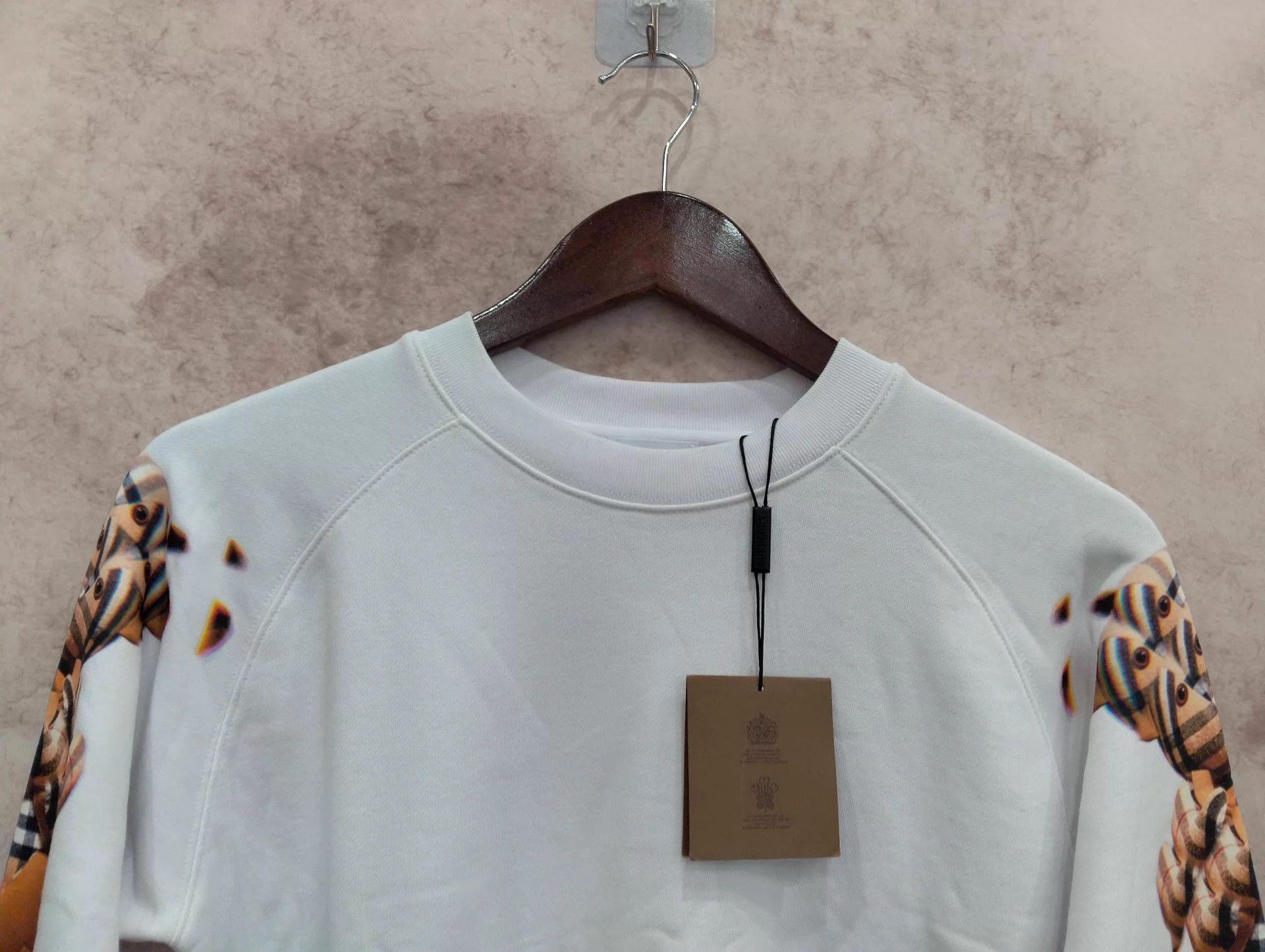 Burberry Burberry Kaleido Teddy Bear Print Sweatshirt 14Y Size XS / US 0-2 / IT 36-38 - 8 Thumbnail