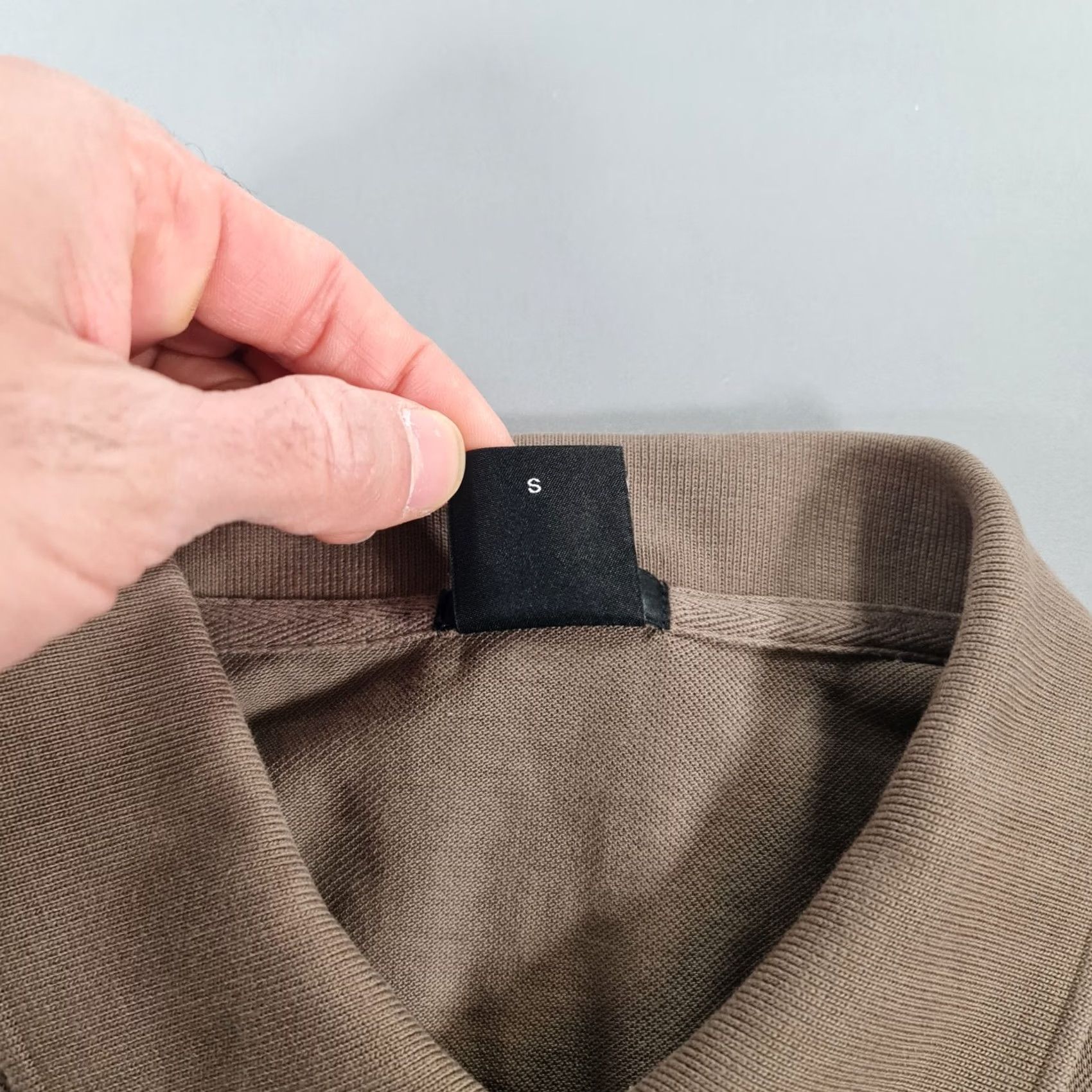 Hugo Boss HUGO BOSS Polo Shirt Mens Brown Small S Pima Cotton Long Sleeve Collared Button Logo Jersey Casual Vintage: No Size US S / EU 44-46 / 1 - 5 Thumbnail