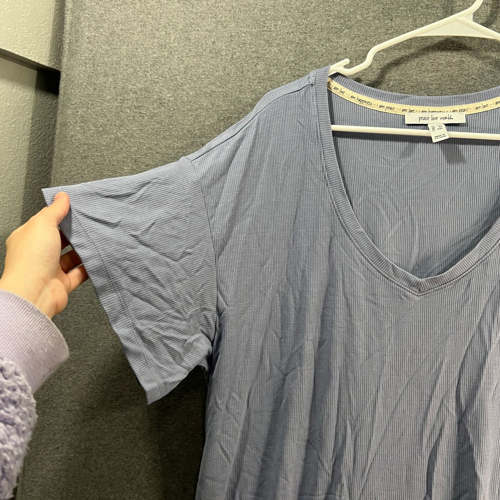 Other Peace Love World Womens Top V-Neck Tees Blue Color Size 1X Size XL / US 12-14 / IT 48-50 - 4 Thumbnail