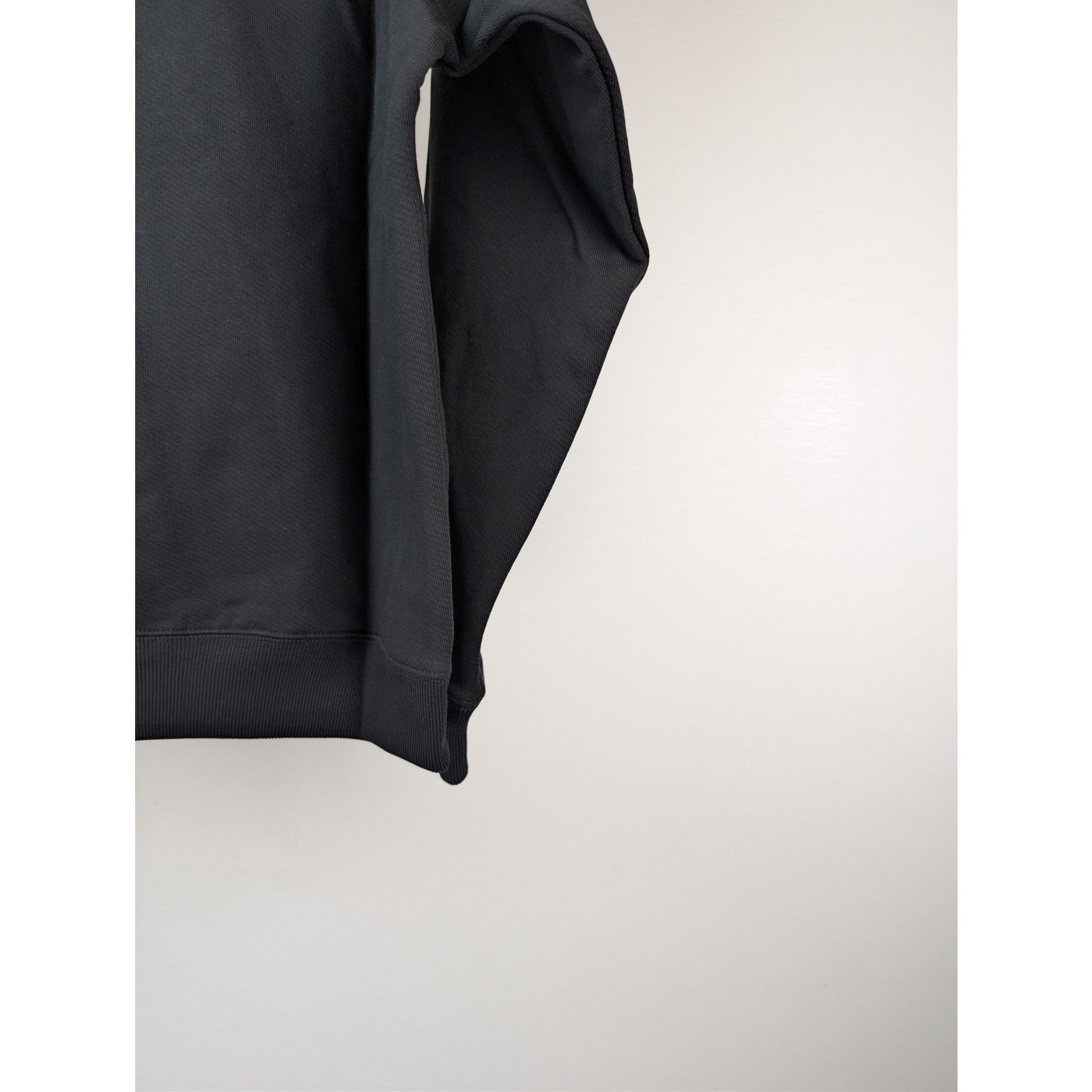 Off-White o1rshd1 Bookish Flower Skate Hoodie in Black/White Size US M / EU 48-50 / 2 - 14 Thumbnail