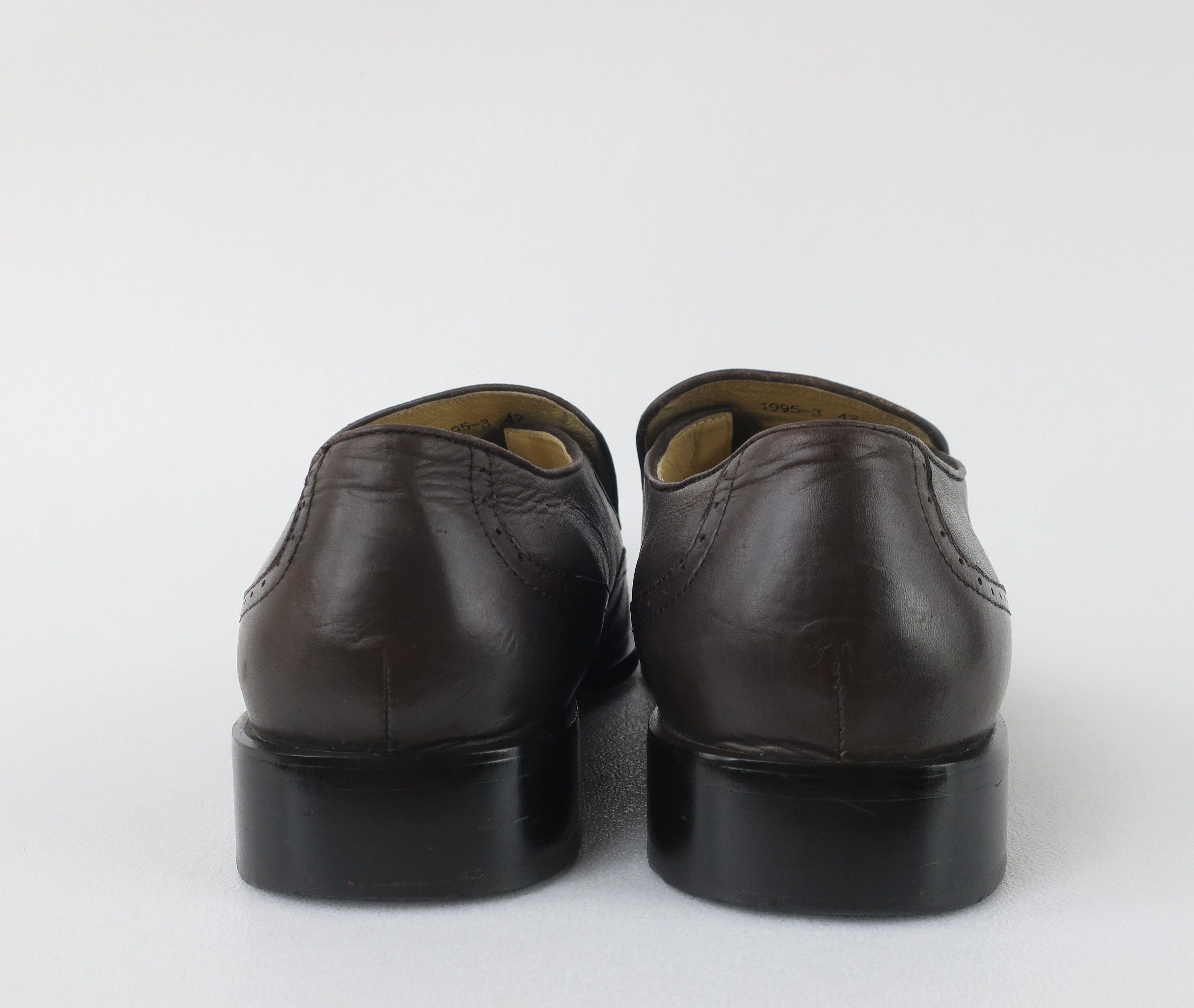 Salvatore Ferragamo Salvatore Ferragamo mens leather shoes Size US 9 / EU 42 - 7 Thumbnail