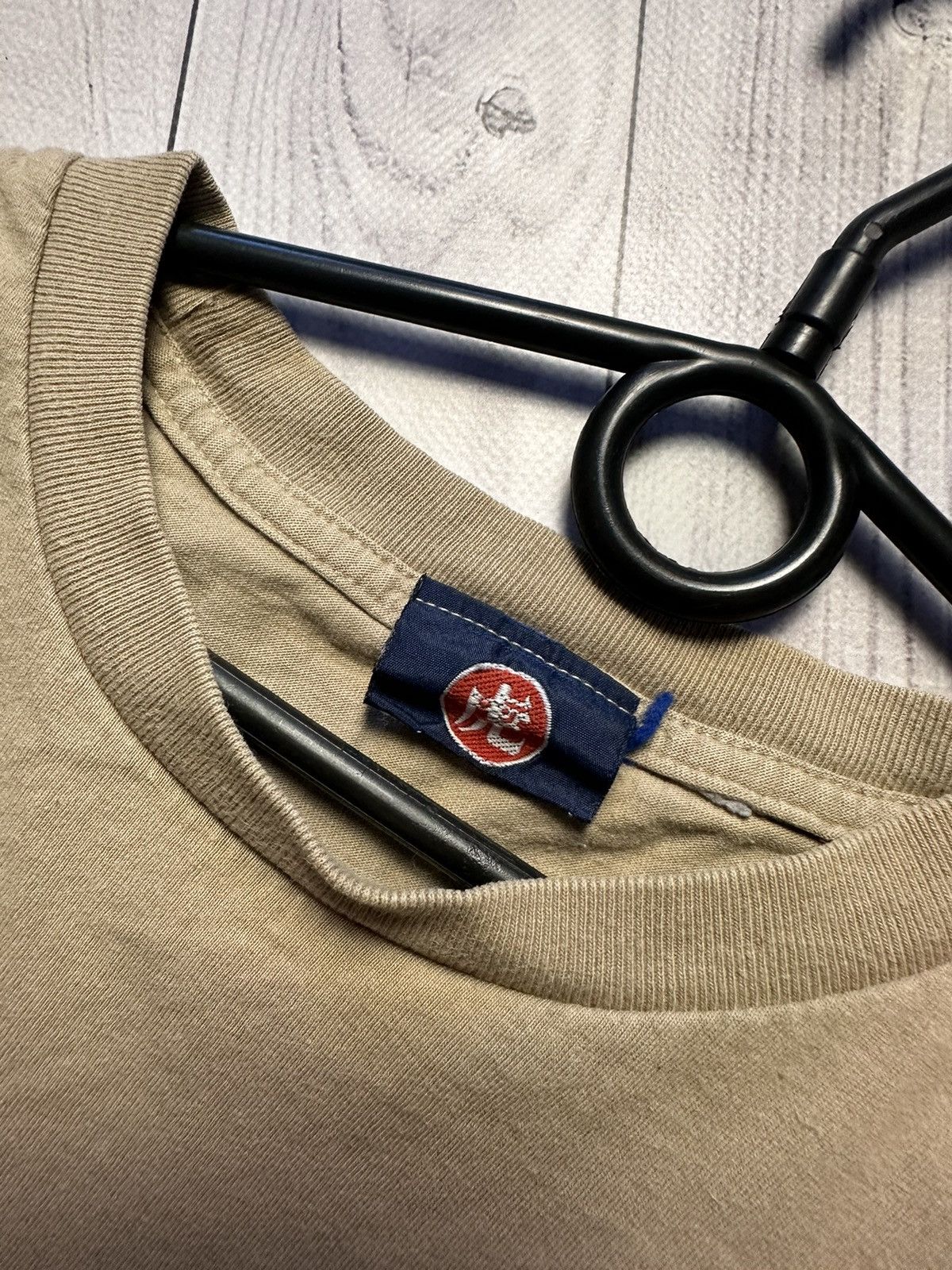 Diesel Vintage Diesel Beige tee big logo size L rare distressed Size US L / EU 52-54 / 3 - 7 Thumbnail
