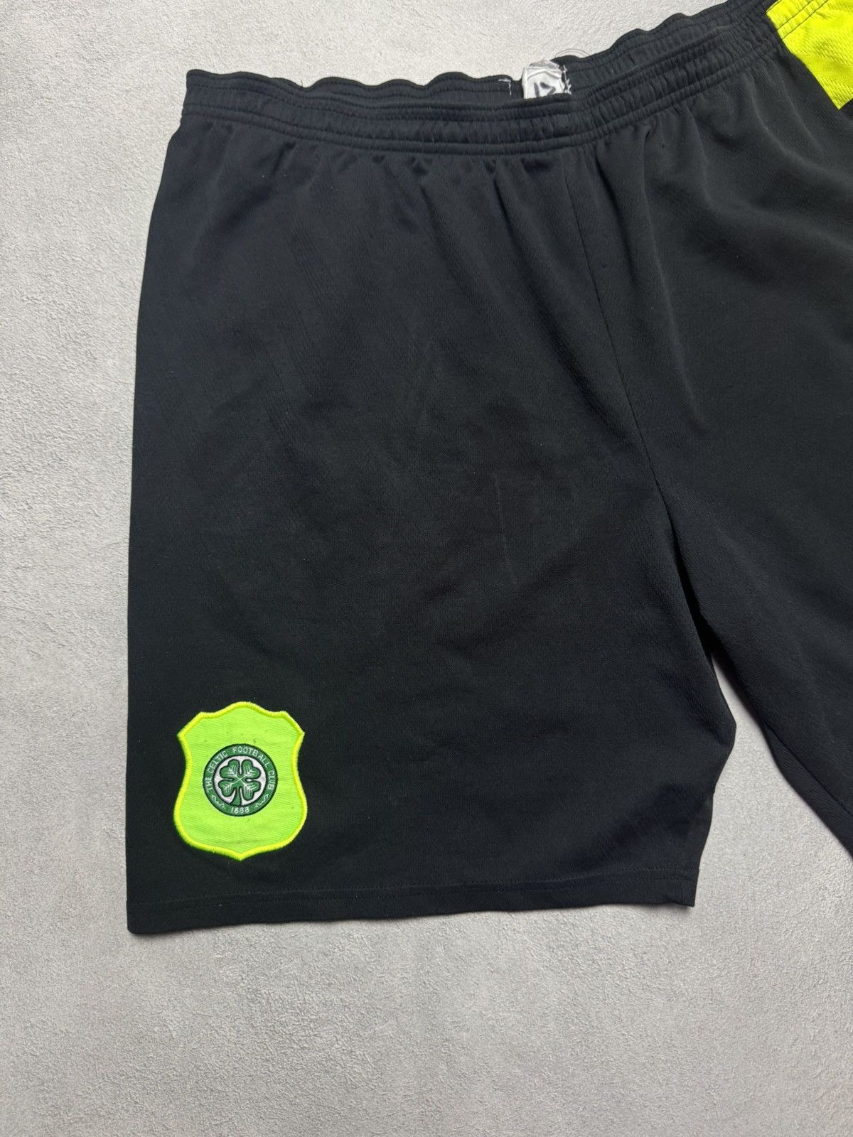 Umbro Celtic 1996 1997 Away Football Soccer Shorts Umbro Vintage Size US 34 / EU 50 - 5 Thumbnail