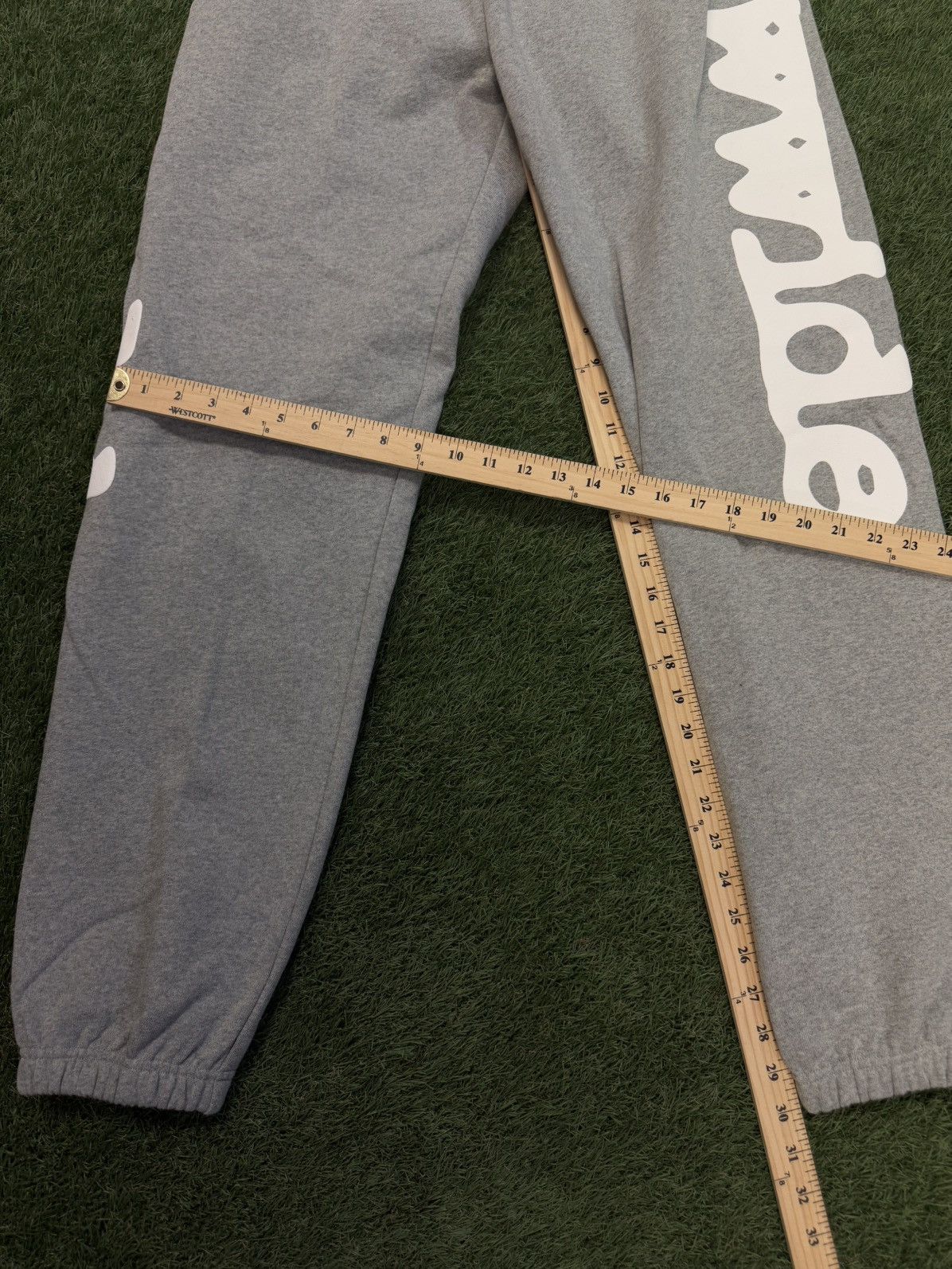 Sp5der Sp5der Worldwide Grey Beluga Size M (NEW) Size US 30 / EU 46 - 11 Thumbnail