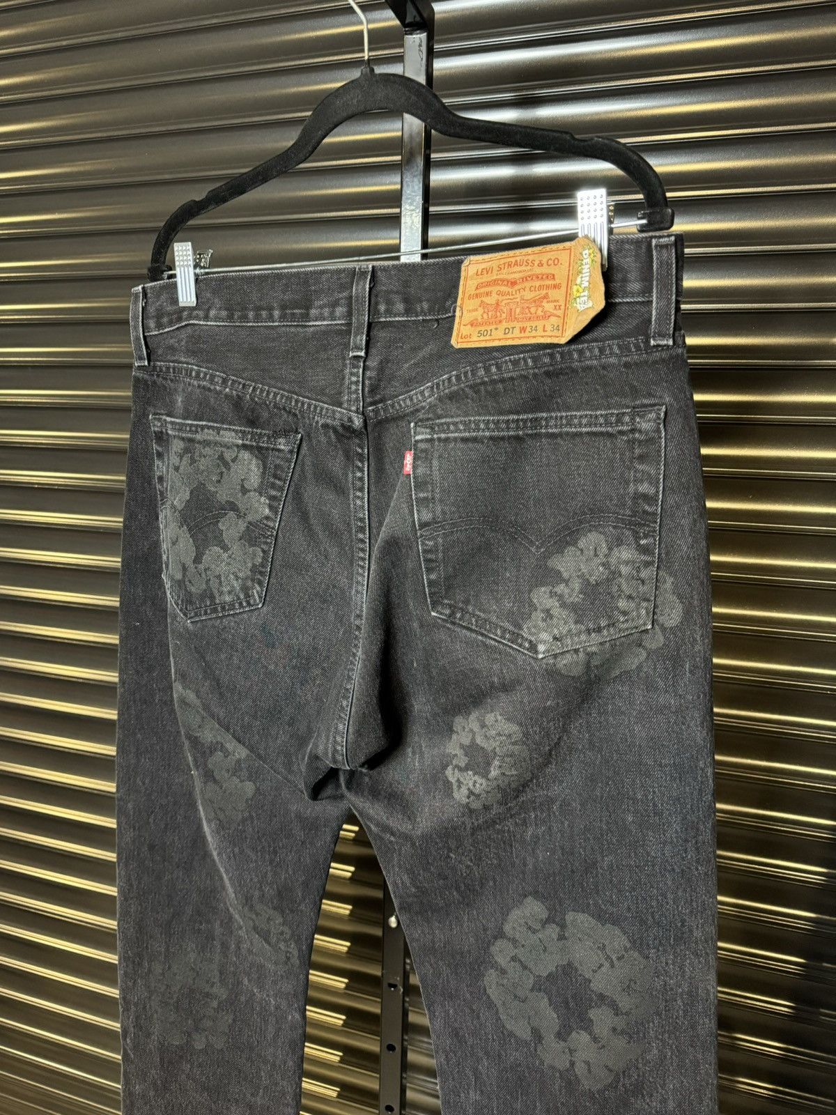 DENIM TEARS Denim Tears Black on Black Levi’s Jeans - 34x34 Size US 34 / EU 50 - 5 Thumbnail
