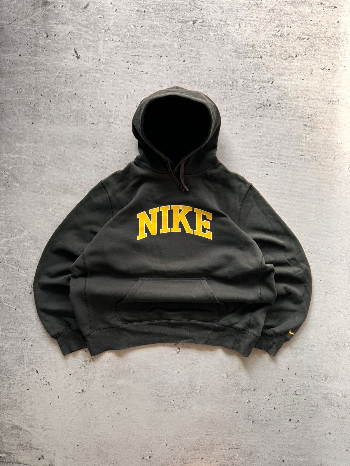 Nike × Vintage NIKE VINTAGE CENTER LOGO OVERSIZE BOXY HOODIE Size US XL / EU 56 / 4 - 1 Thumbnail