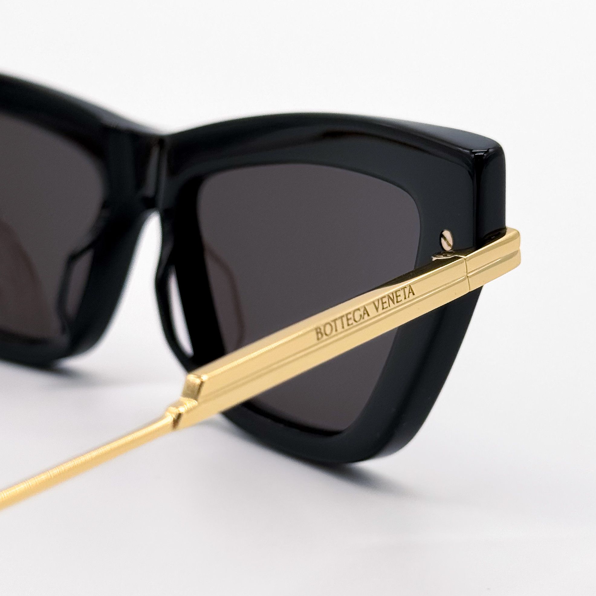 Bottega Veneta NEW BOTTEGA VENETA BV1241S 001 SUNGLASSES WOMEN BLACK GOLD Size ONE SIZE - 6 Thumbnail