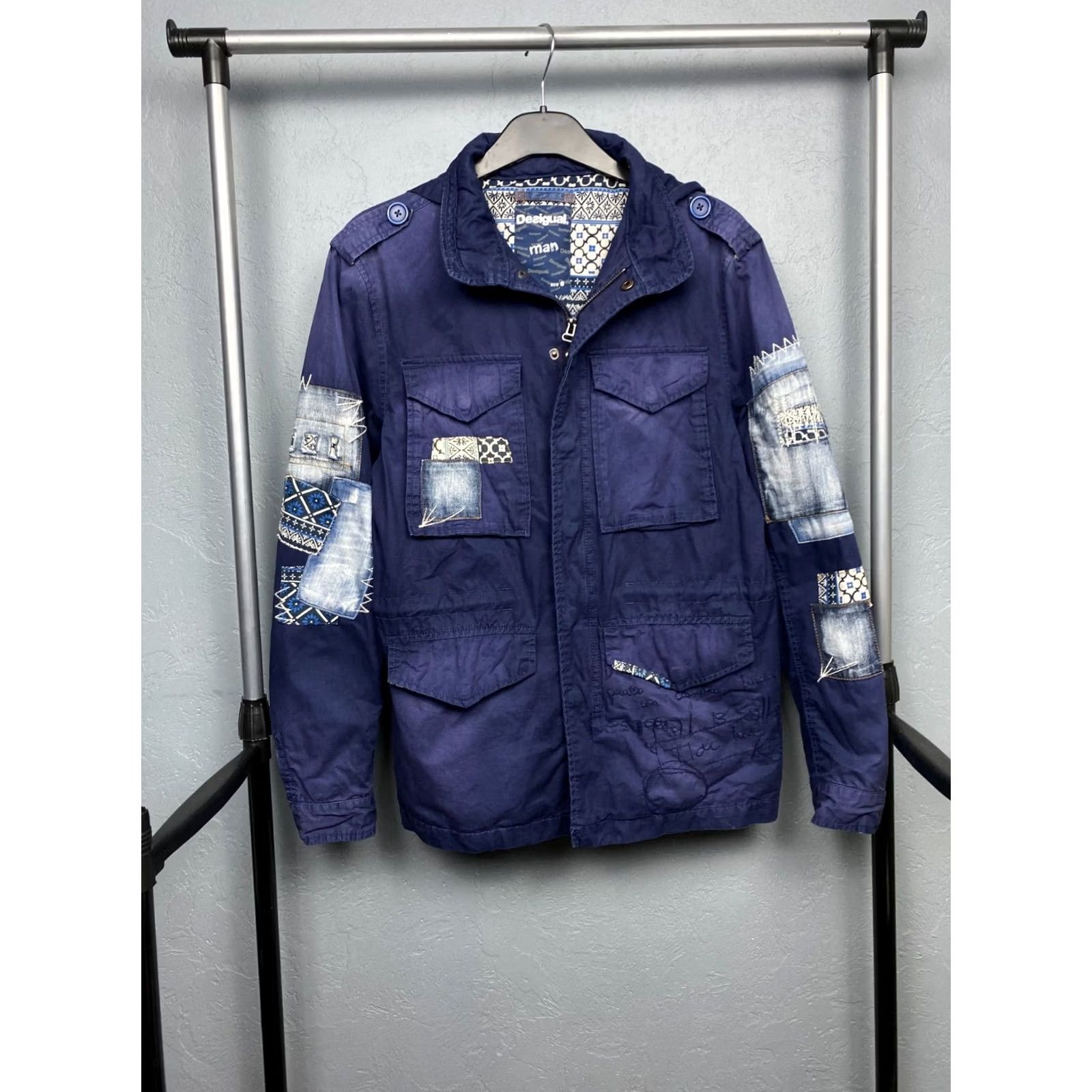 Desigual Desigual Patchwork Jacket Mens S Windbreaker Jacket blue Logo Vintage No N/A Size US S / EU 44-46 / 1 - 2 Thumbnail
