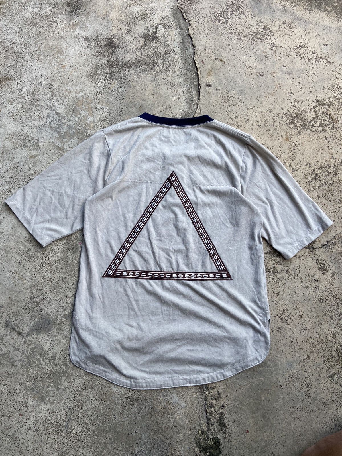 Sasquatchfabrix Vintage Sasquatch Fabrix WWGB Graphic Triangle Back Tshirt Size US S / EU 44-46 / 1 - 4 Thumbnail