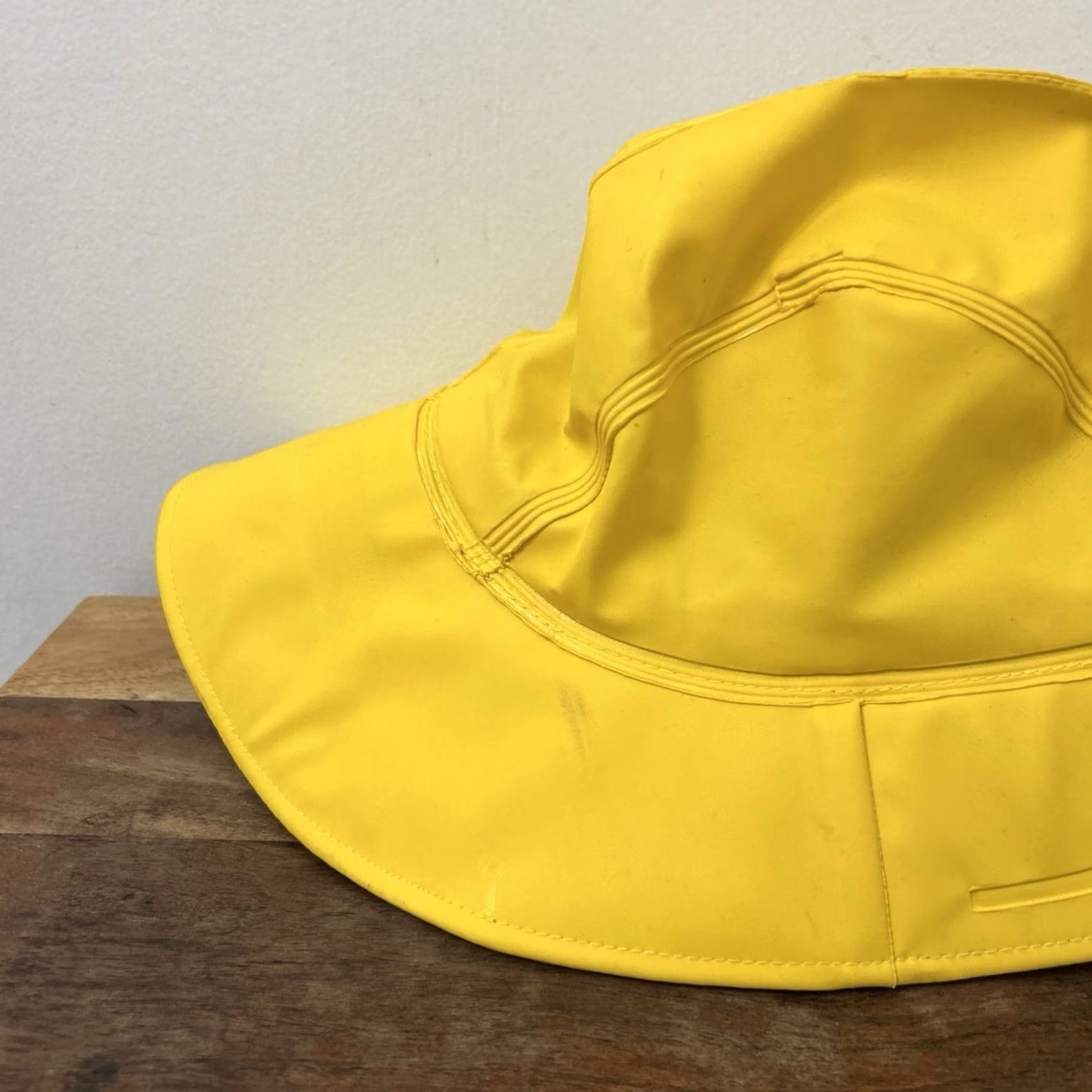 Carhartt VINTAGE Carhartt Surrey Hat Mens M/L Yellow Waterproof PVC Bucket Lined Hat 101181 701 Size ONE SIZE - 7 Thumbnail