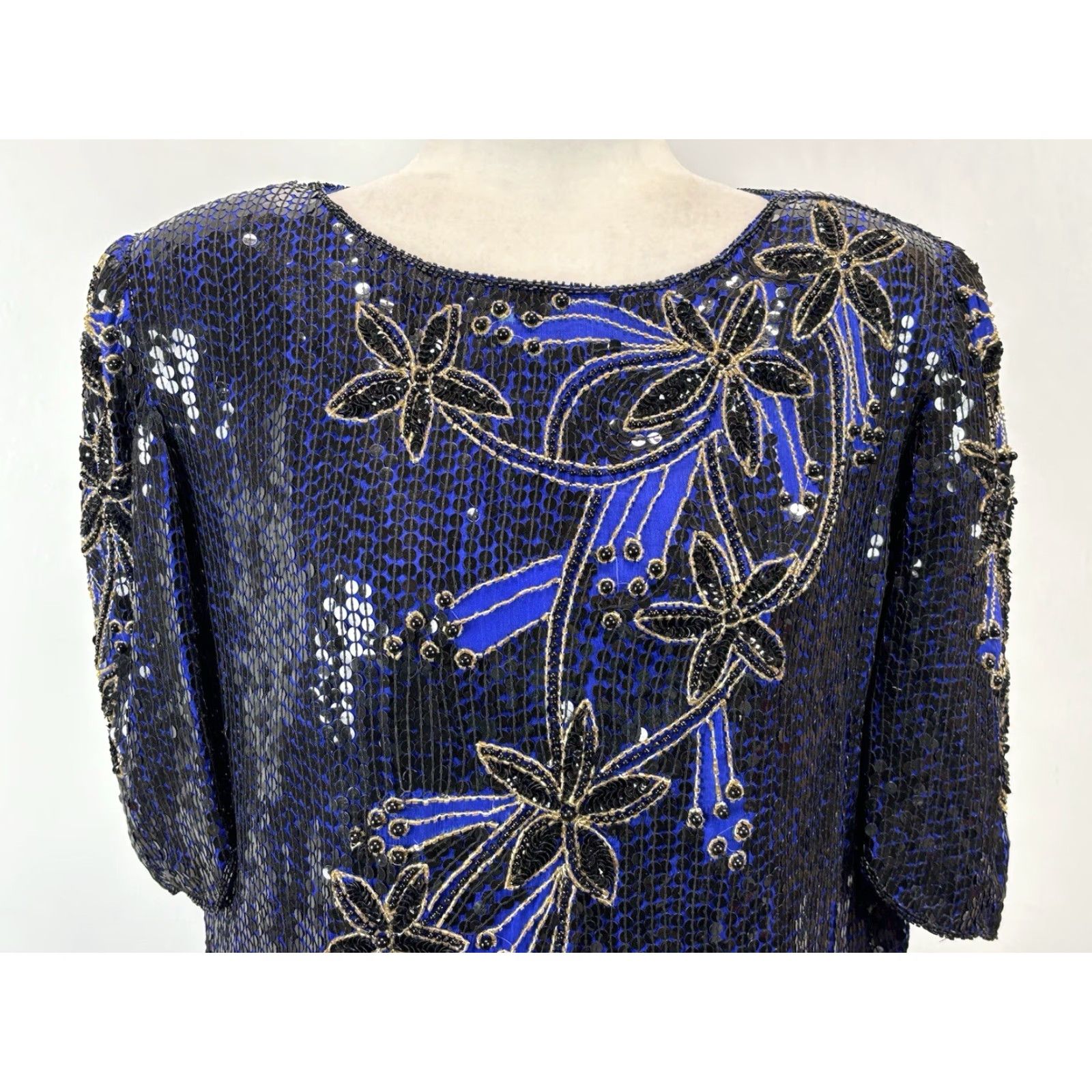 Vintage VINTAGE Scala Beaded Shirt Blouse Silk Floral Design Womens Large Blue Black Vintage 90s Party Formal Beaded Accent Size L / US 10 / IT 46 - 5 Thumbnail