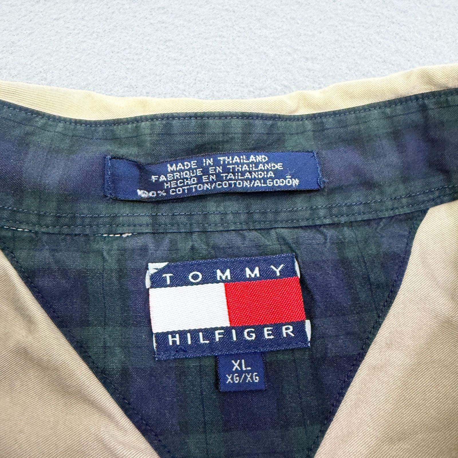 Tommy Hilfiger Vintage Tommy Hilfiger Button Down Shirt Extra Large Preppy Size US XL / EU 56 / 4 - 4 Thumbnail