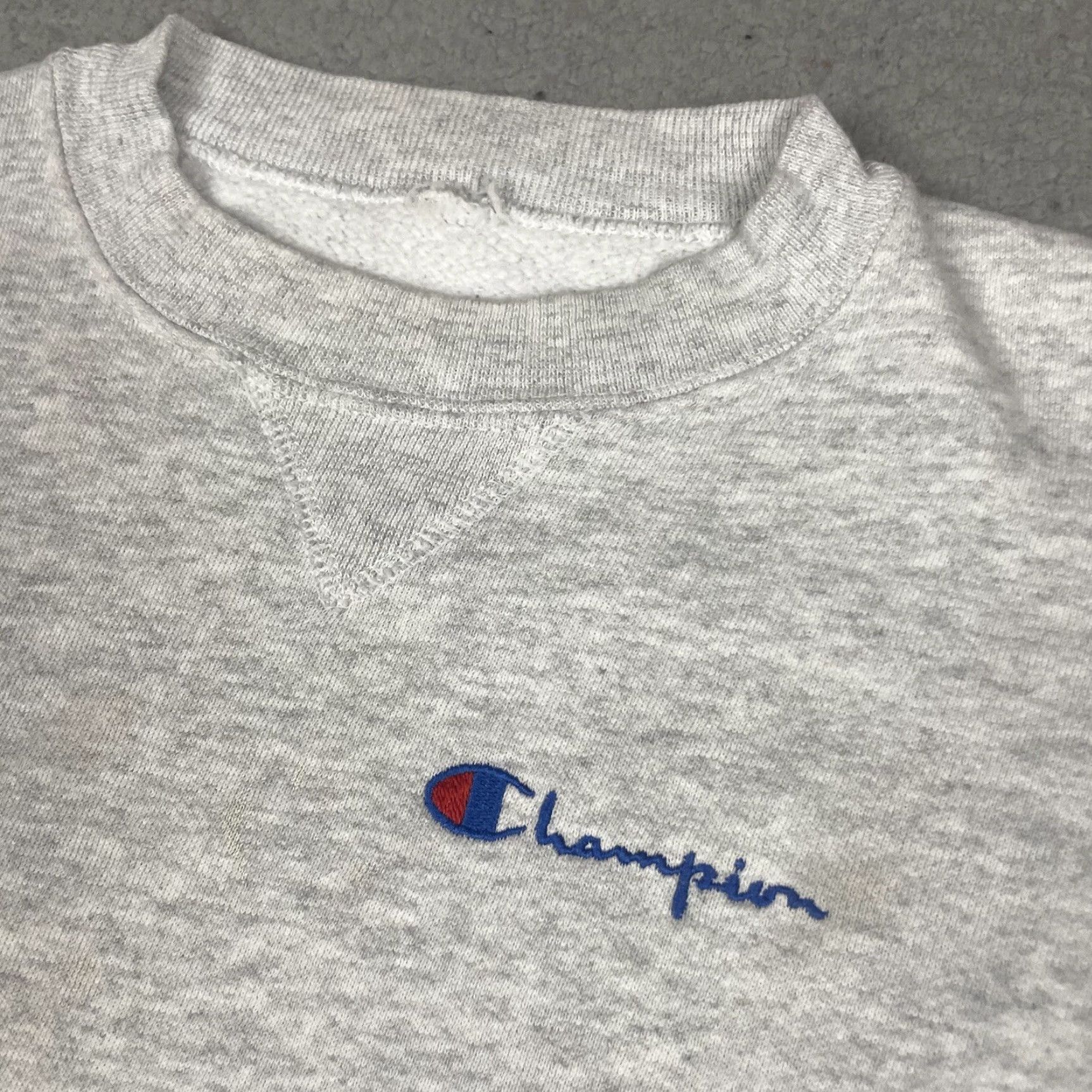 Champion VINTAGE Champion Sweatshirt Mens M Gray Embroidered USA 90s Spellout Logo Shirt Pullover Crew Neck All Seasons Size US M / EU 48-50 / 2 - 3 Thumbnail