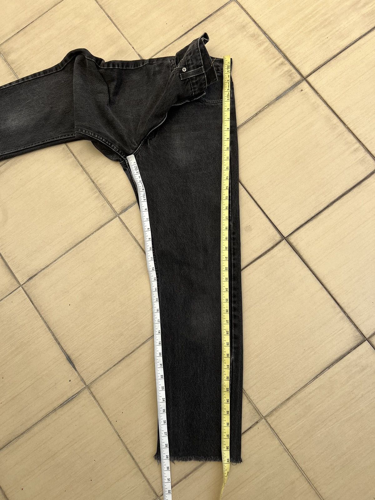 Levi's Vintage 90s Levi’s 505 Orange Tab Faded Black Denim Jeans Size US 30 / EU 46 - 5 Thumbnail