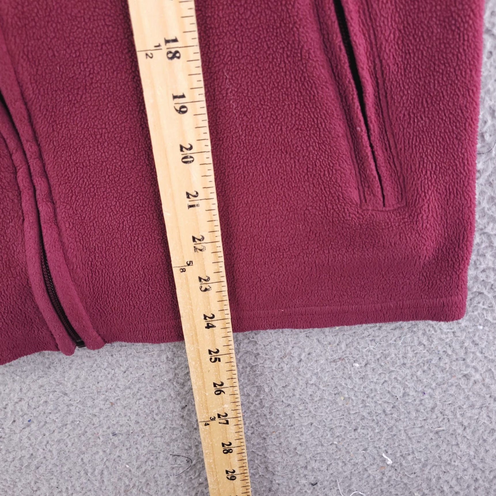 Vintage L.L. Bean Sweater Mens Small Red Quarter Zip Fleece Pullover Polyester Shirt Mens Red Pullover fleece sweater LLBean Size US S / EU 44-46 / 1 - 7 Thumbnail