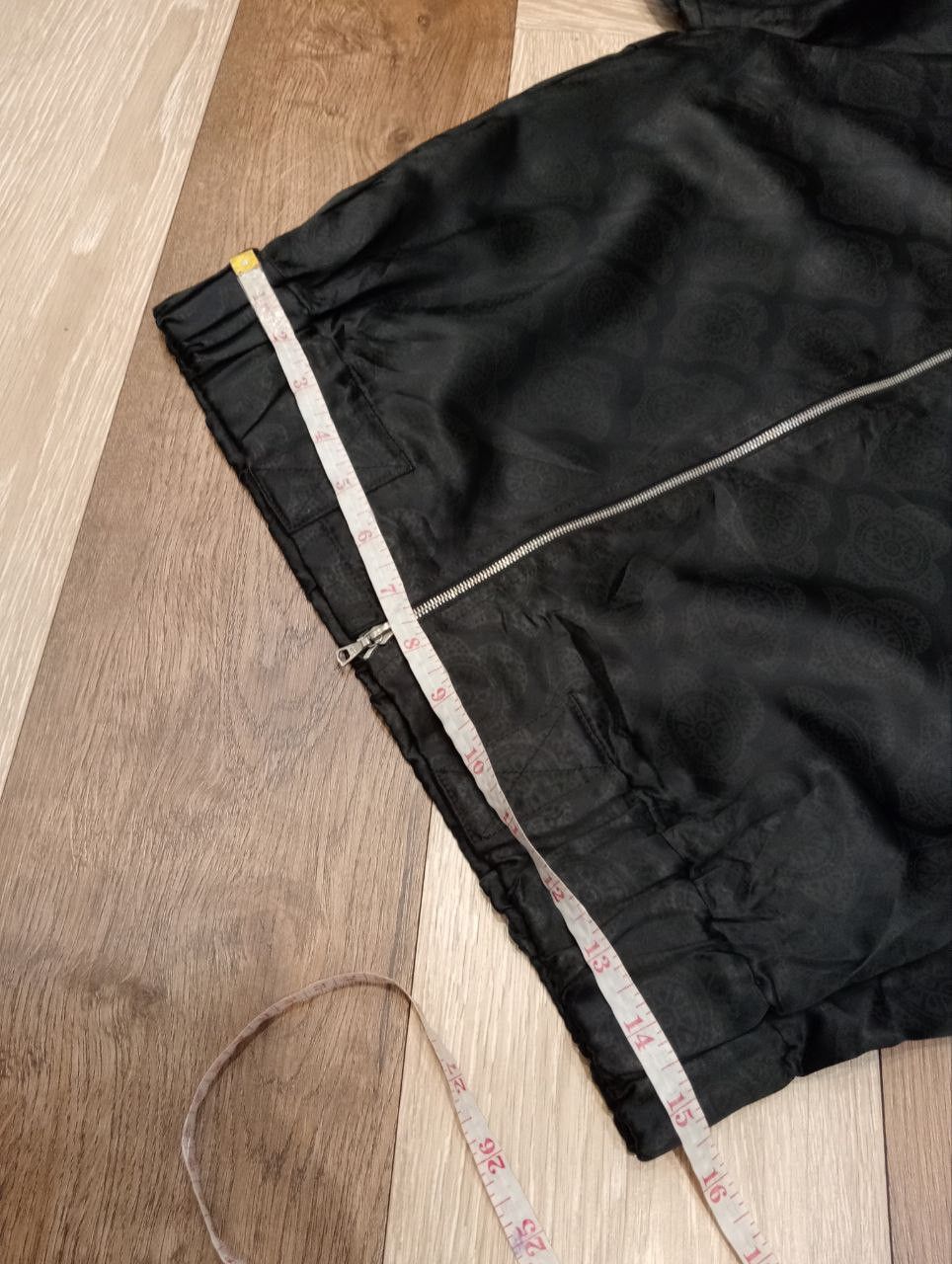 Dries Van Noten DRIES VAN NOTEN 100% RAYON BOMBER JACKET - SIZE 36 Size US XS / EU 42 / 0 - 17 Thumbnail
