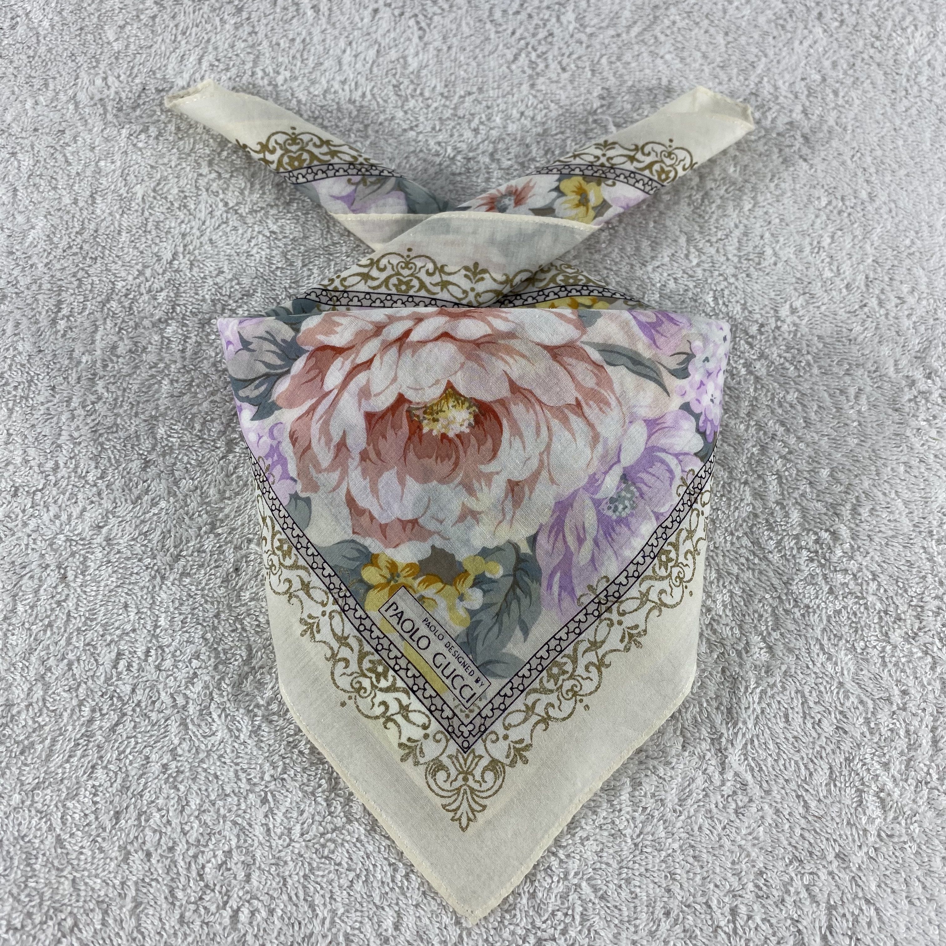 Paolo Gucci × Vintage Paolo Gucci Handkerchief / Neckerchief / Bandana Size ONE SIZE - 1 Thumbnail
