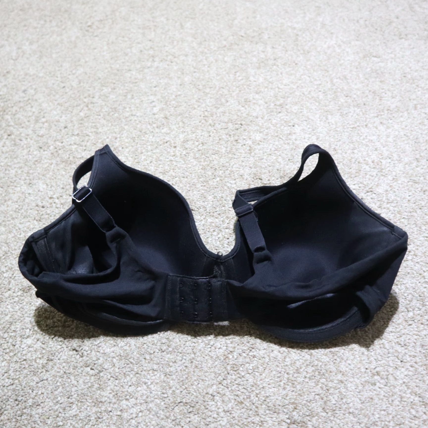 Vintage BALI Women's Full Coverage Underwire Bra C 40/90 Black Nylon Size ONE SIZE - 2 Thumbnail