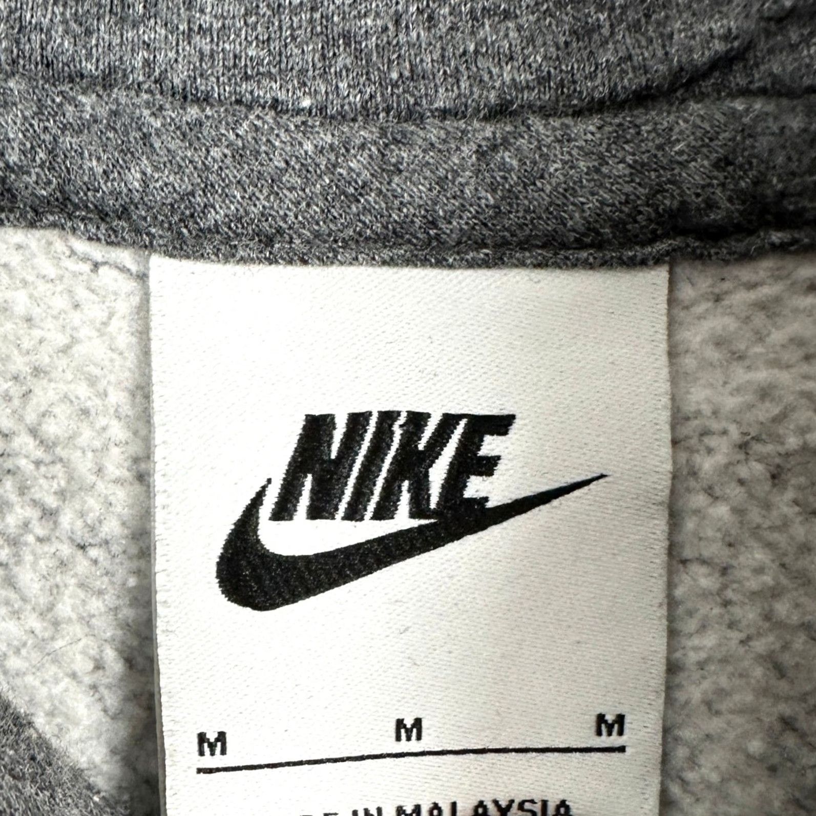 Nike Nike Sweatshirt Hoodie Mens Medium Gray Pullover Kangaroo Pocket Activewear Sports Logo Crew Neck Regular Fit Size US M / EU 48-50 / 2 - 4 Thumbnail