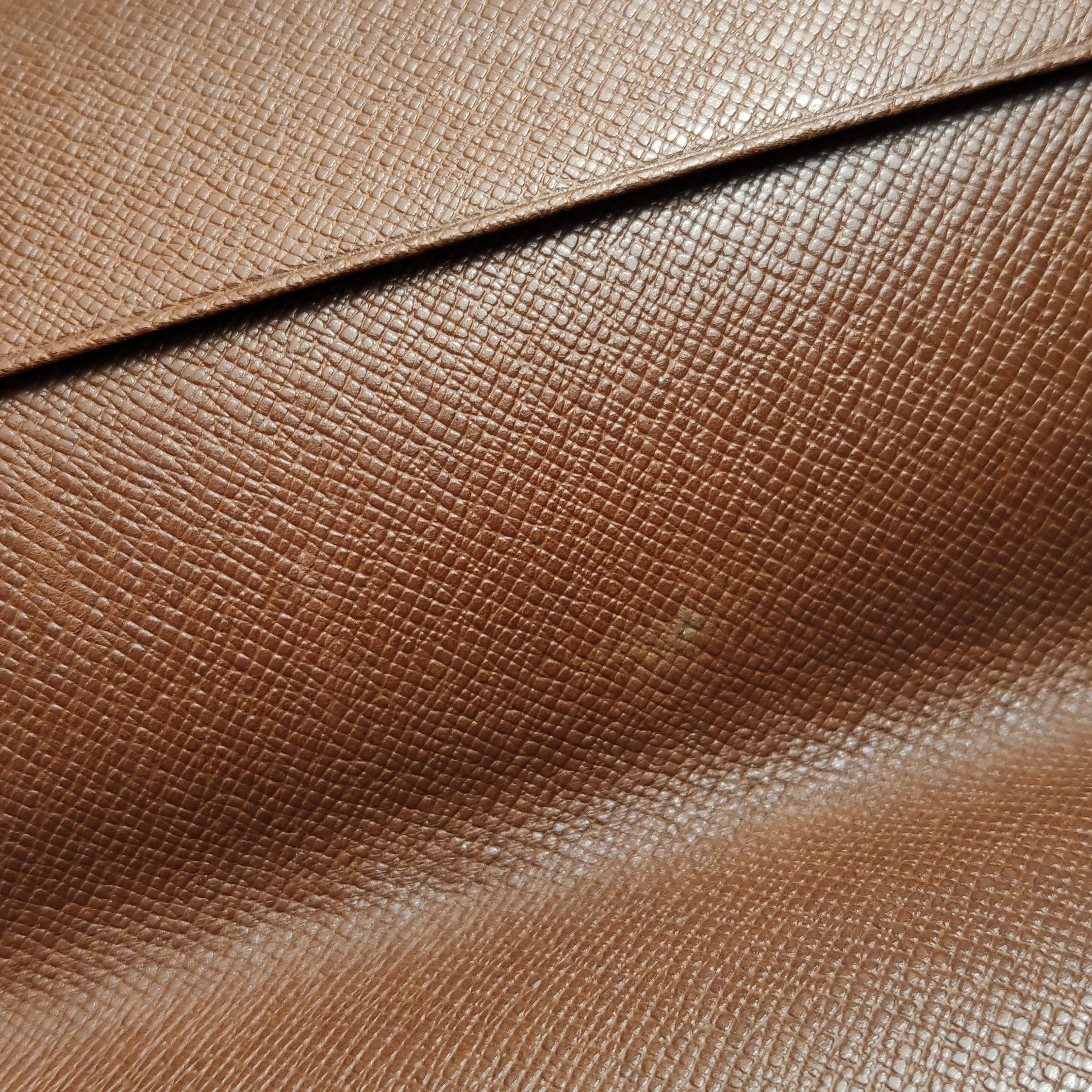 Louis Vuitton Louis Vuitton (LV) Monogram Printed Vintage Notebook Cover Size ONE SIZE - 6 Thumbnail