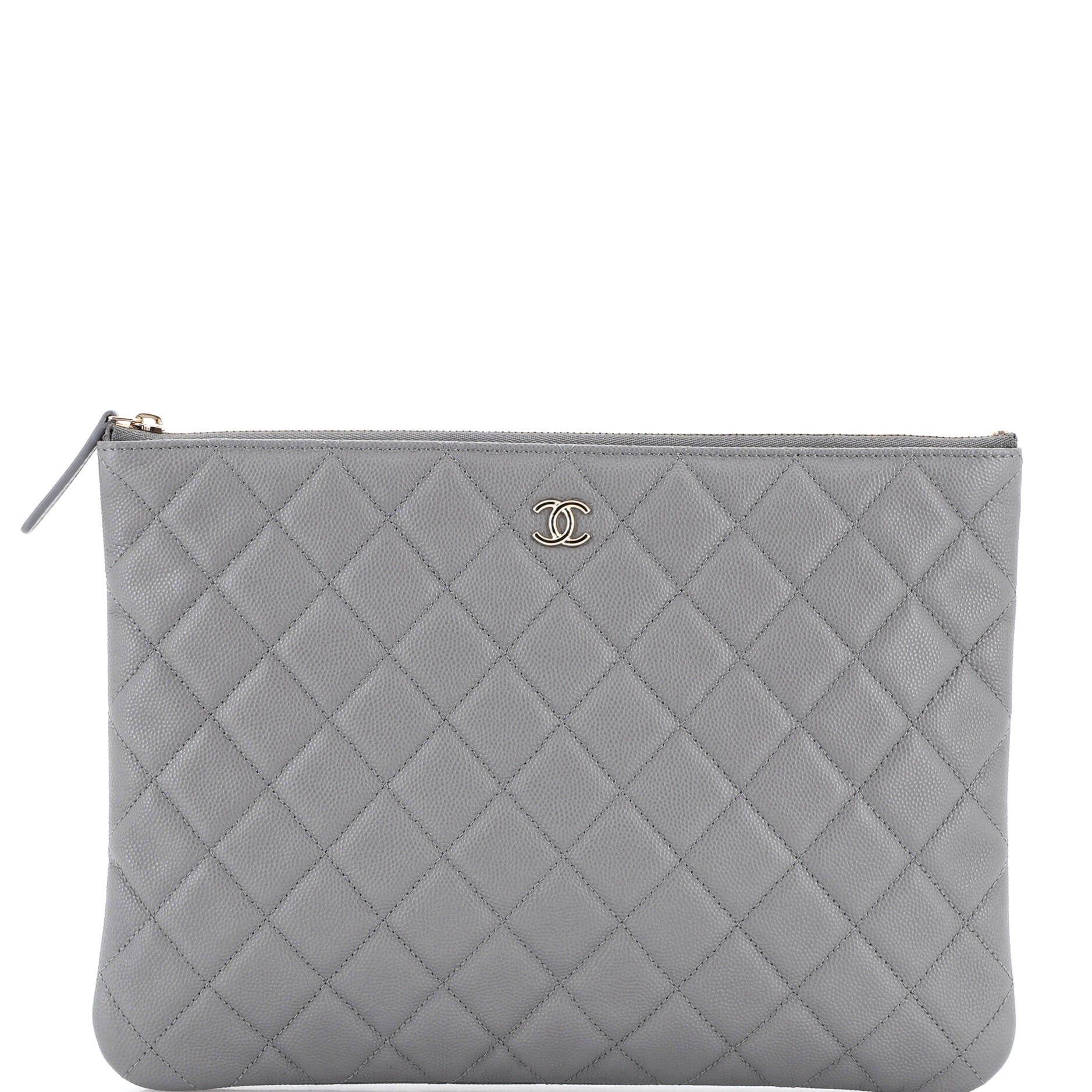 Chanel O Case Clutch Size ONE SIZE - 1 Thumbnail