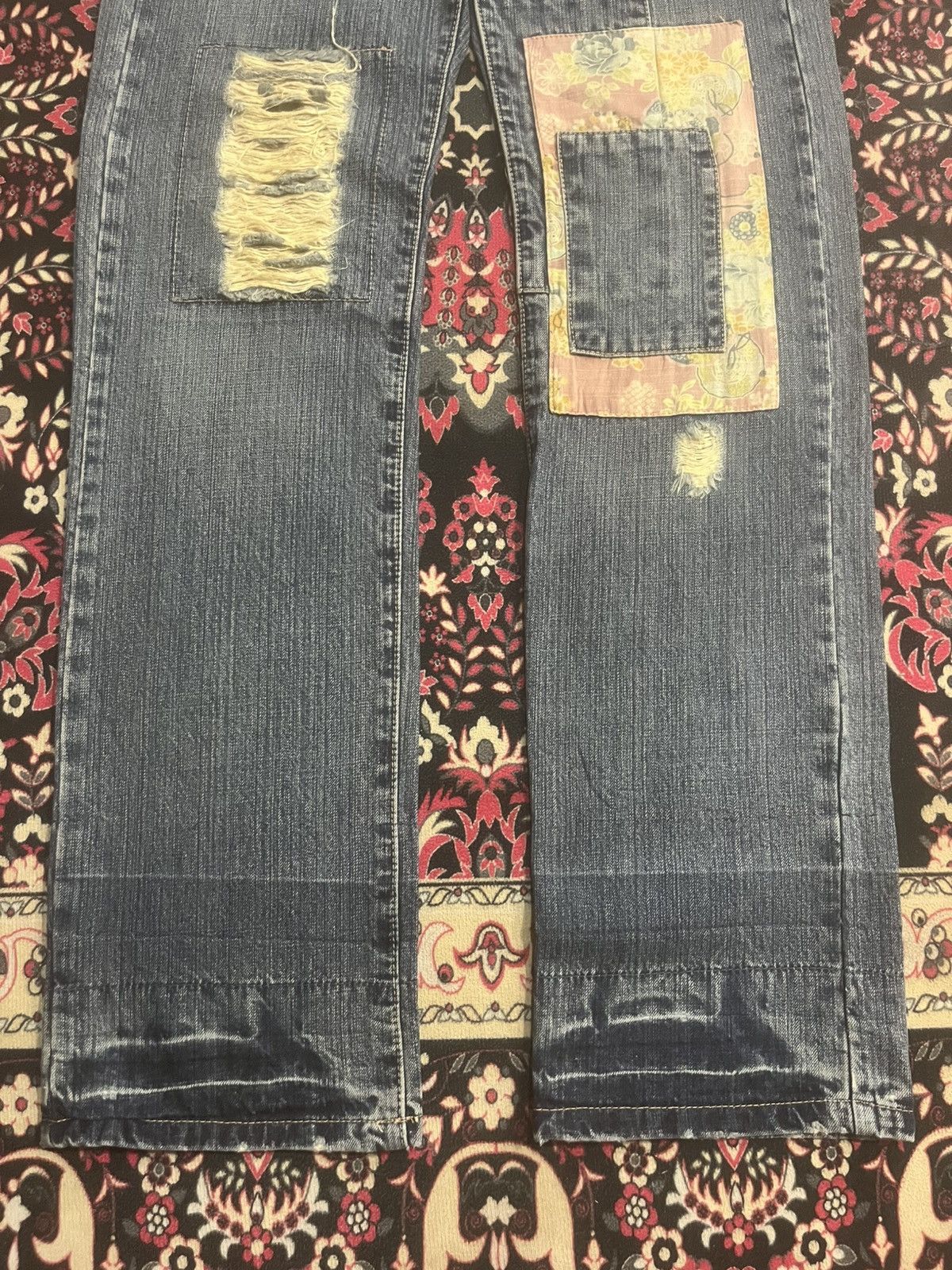 Takeo Kikuchi Japan Takeo Kikuchi Distressed Patches Blue Washed Jeans Size US 33 - 10 Thumbnail