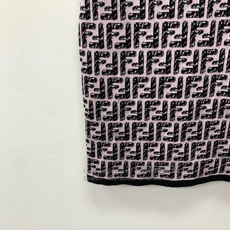 Fendi Fendi Lilac Logo Letter Full-Print Cotton Round Neck Sleev Size 4XL / US 24-26 - 4 Thumbnail