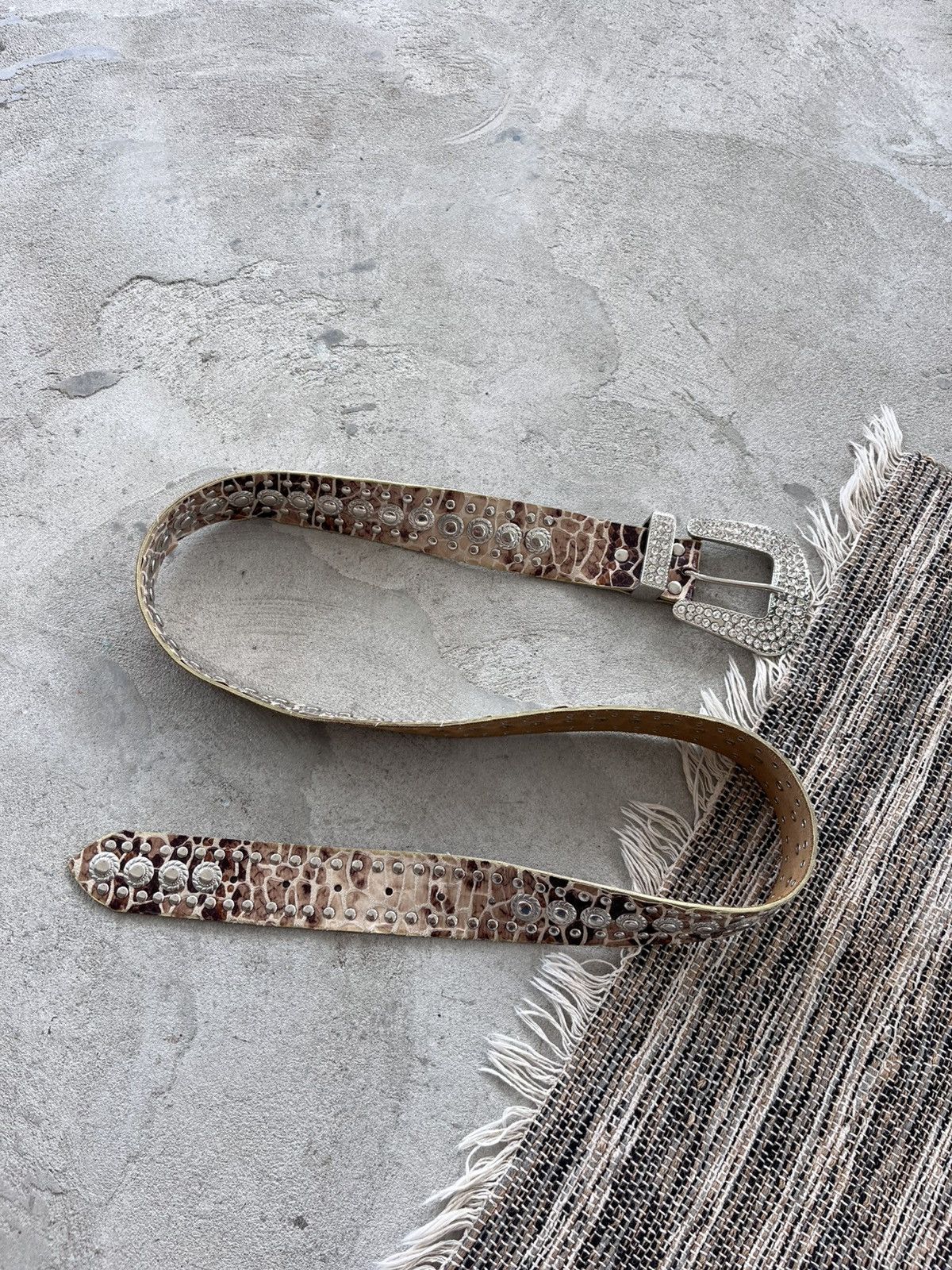 Genuine Leather × Vintage Vintage Genuine Leather Belt S.PA Accessories Y2K Belt snake Size ONE SIZE - 2 Thumbnail