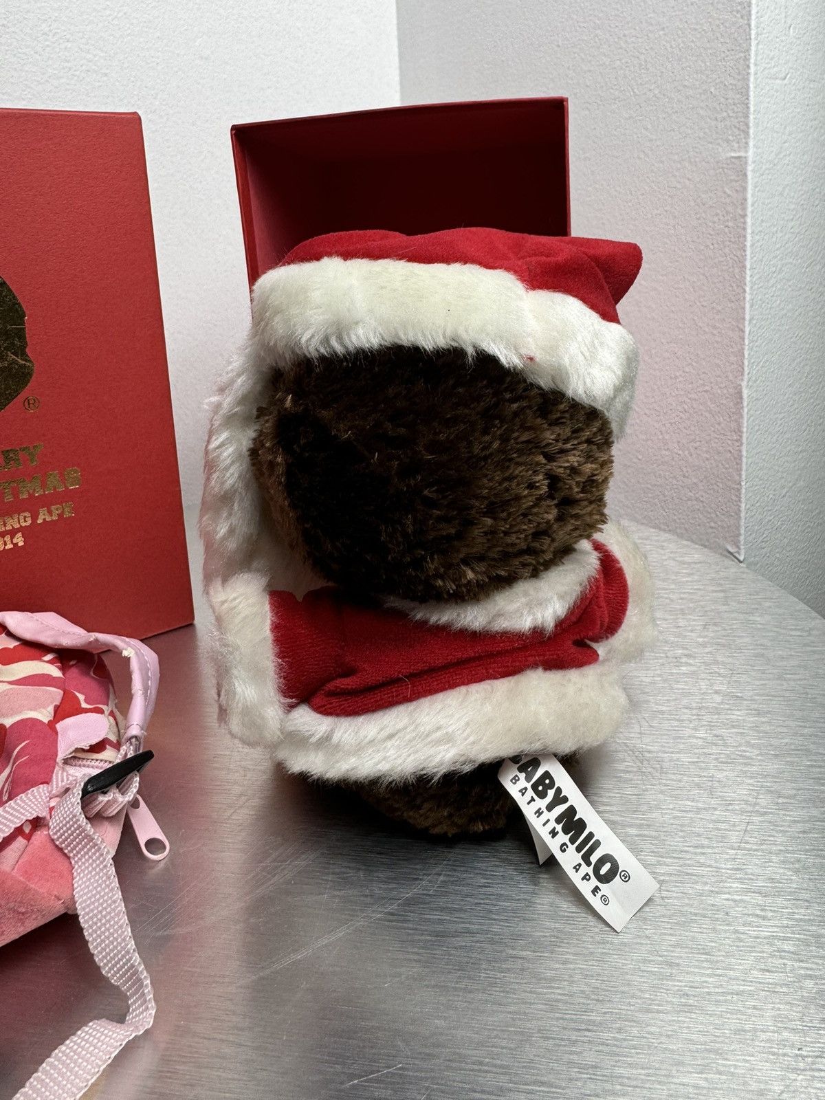 Bape Bape 2014 Christmas baby milo plush doll + Accessories Size ONE SIZE - 5 Thumbnail