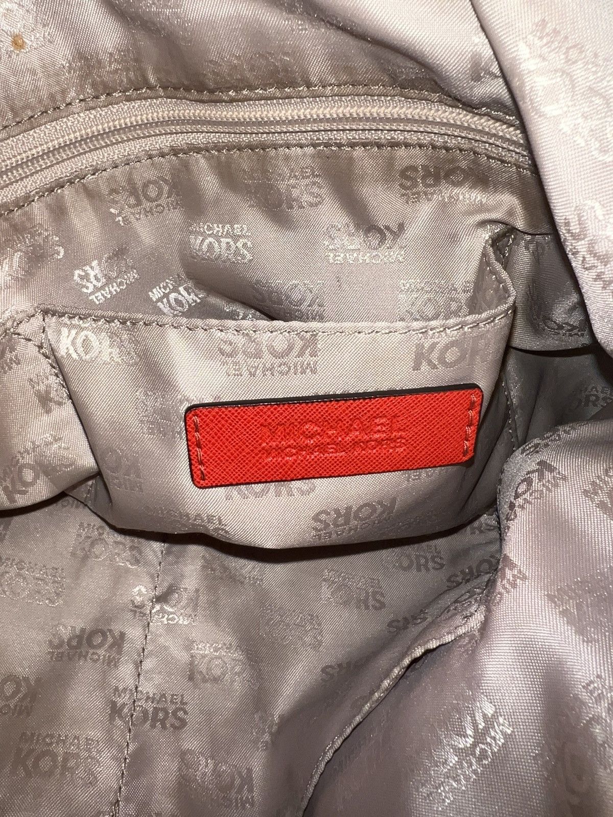 Michael Kors Michael Kors Saffiano Leather Bag Size ONE SIZE - 12 Thumbnail