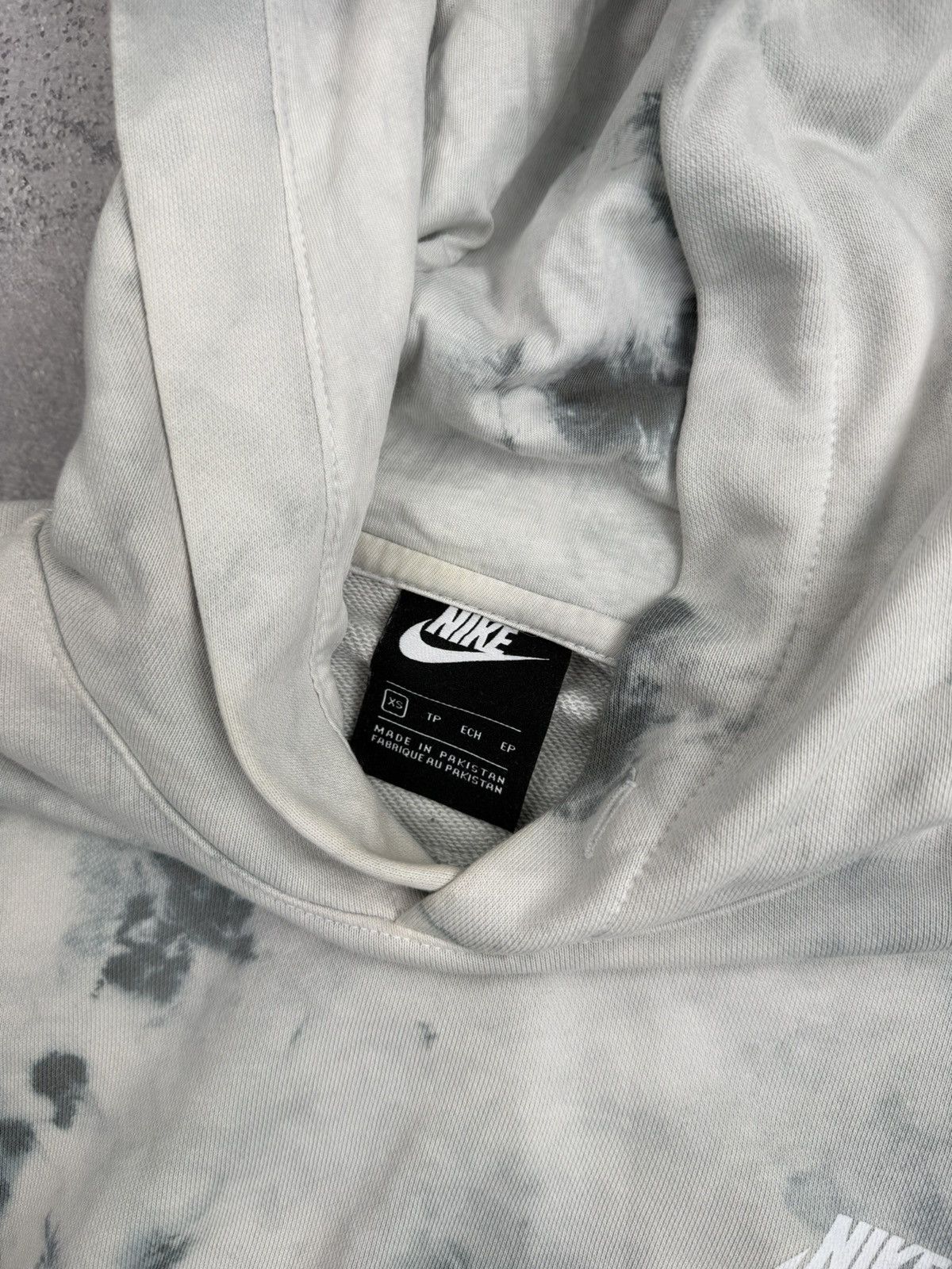 Nike Vintage Nike Y2K Cropped Hoodie Tie Dye Streetwear Size XS / US 0-2 / IT 36-38 - 10 Thumbnail