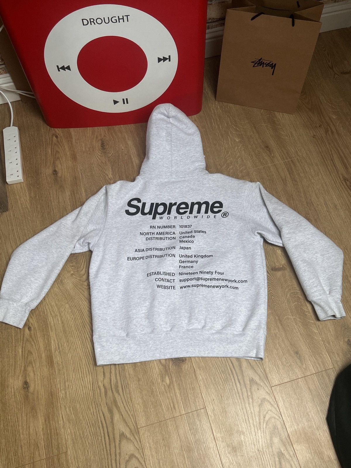 Supreme Supreme World Wide hoodie SS23 Size US S / EU 44-46 / 1 - 3 Thumbnail