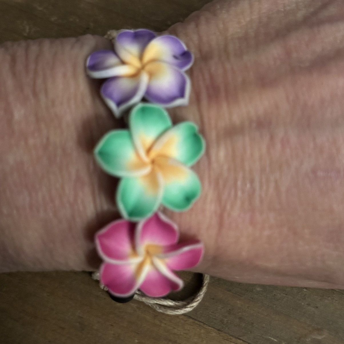 Other Woven hibiscus flower adjustable bracelet Size ONE SIZE - 2 Thumbnail
