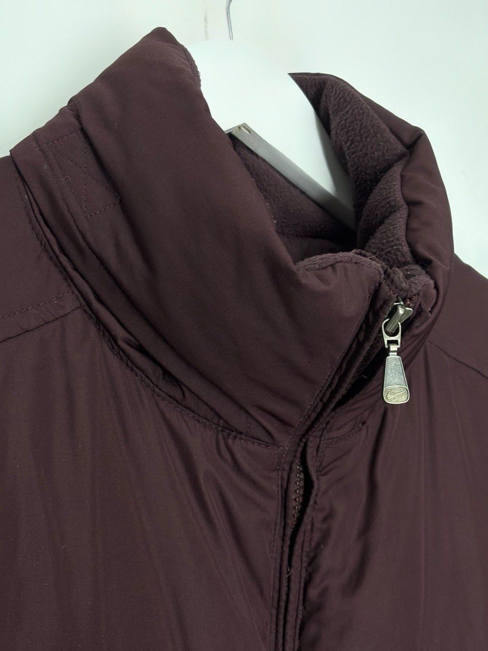 Nike 00s Vintage Nike Brown with Cherry Shade Down Puffer Vest Size US L / EU 52-54 / 3 - 6 Thumbnail