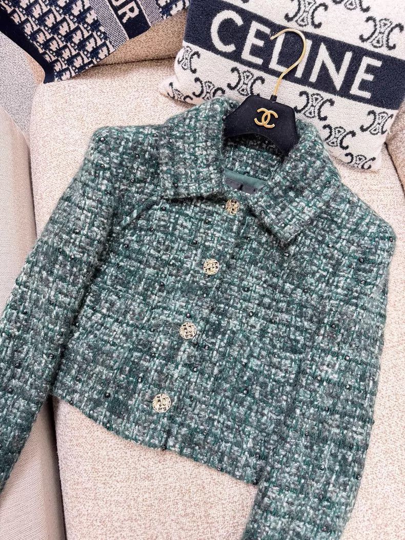 Chanel Chanel Dark green beaded lapel long-sleeved short jacket Size XS / US 0-2 / IT 36-38 - 4 Thumbnail