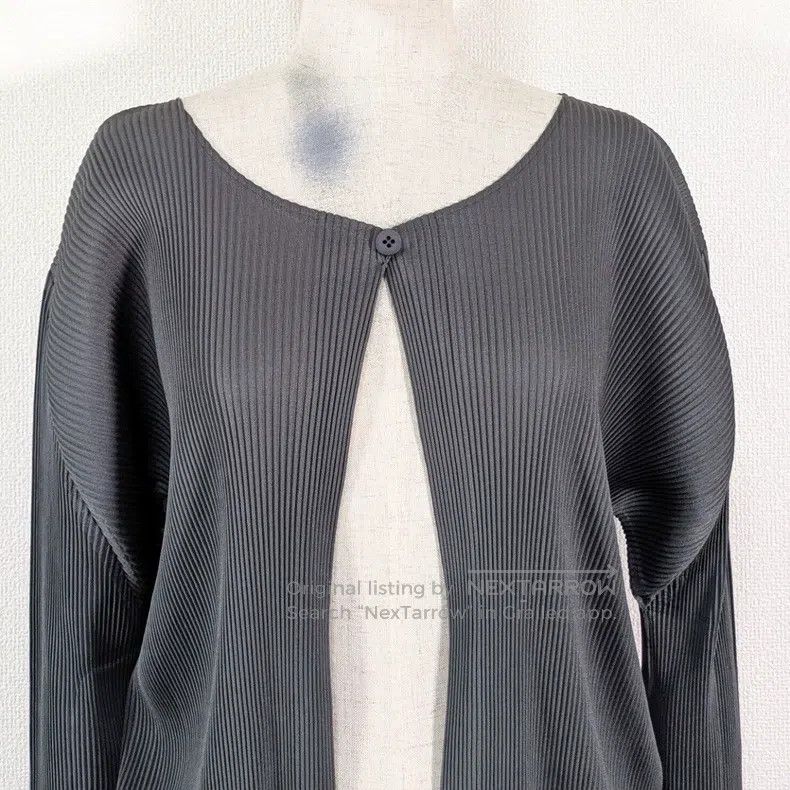 Issey Miyake Issey Miyake One-button Top Size L / US 10 / IT 46 - 2 Thumbnail