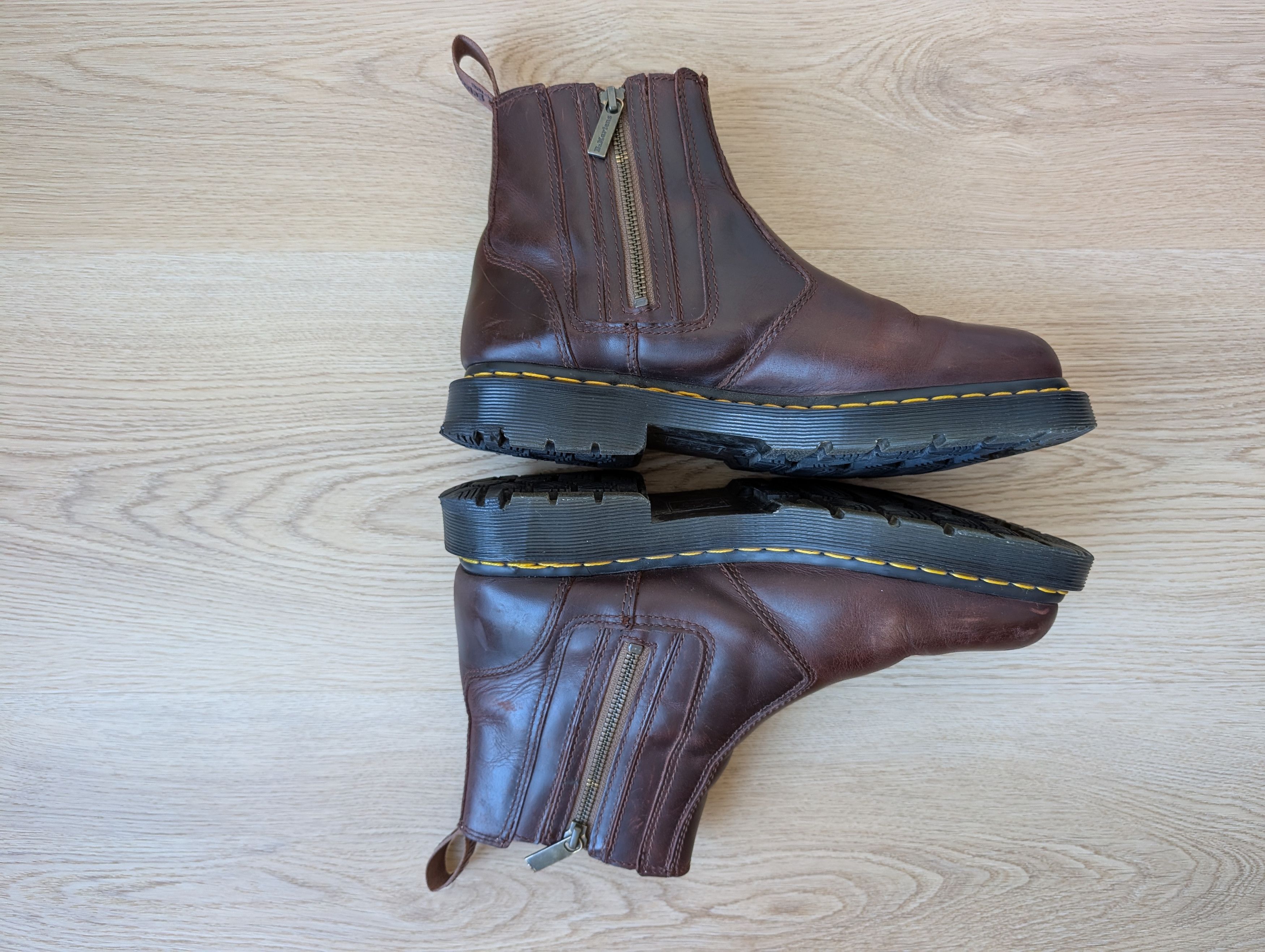 Dr. Martens Dr Martens 2976 Alyson Womens Wintergrip Chelsea Boot Size US 9 / IT 39 - 5 Thumbnail