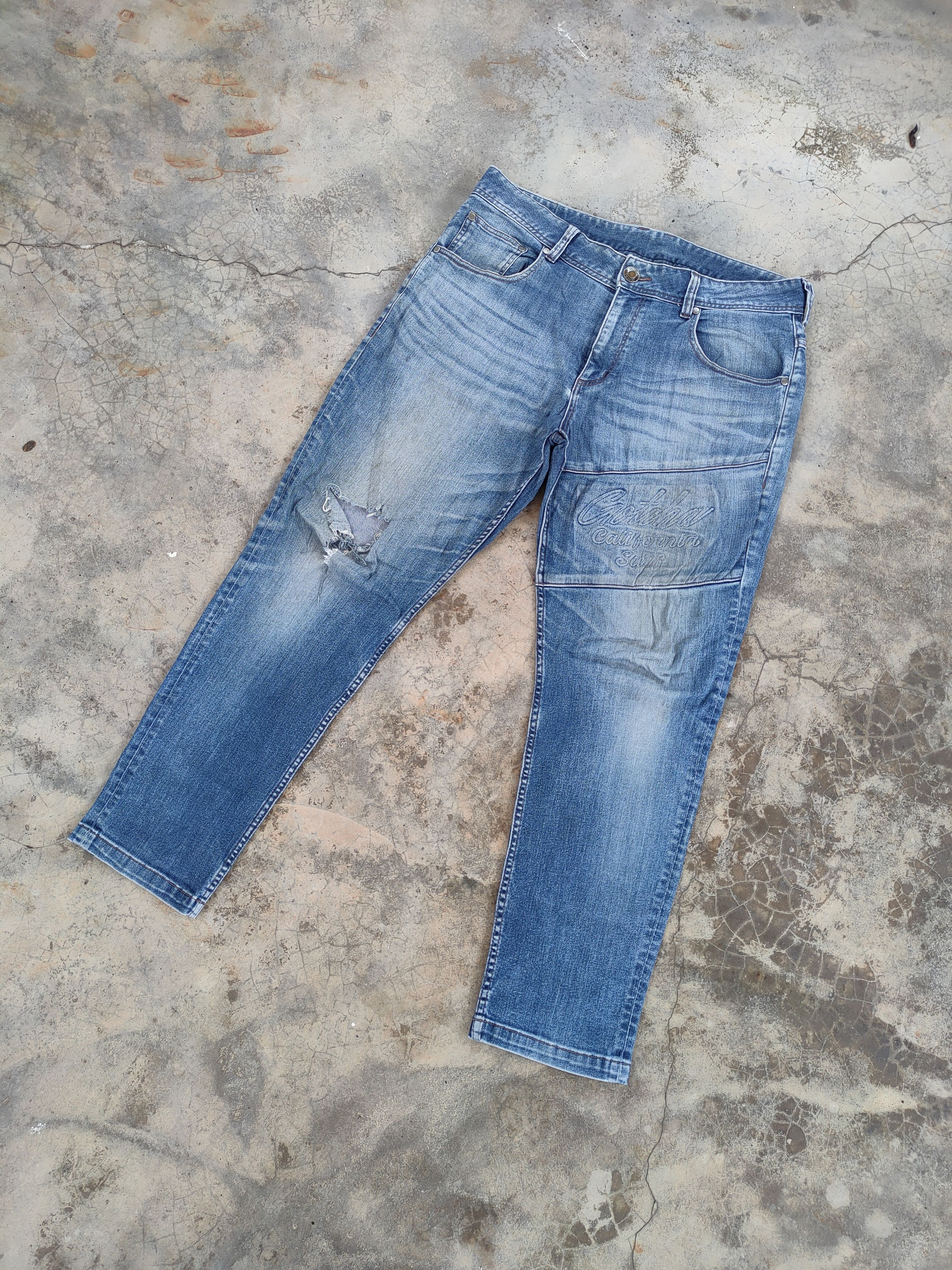 Gotcha × Jean VINTAGE GOTCHA FADED DISTRESSED JEANS DENIM PANTS Size US 37 - 3 Thumbnail