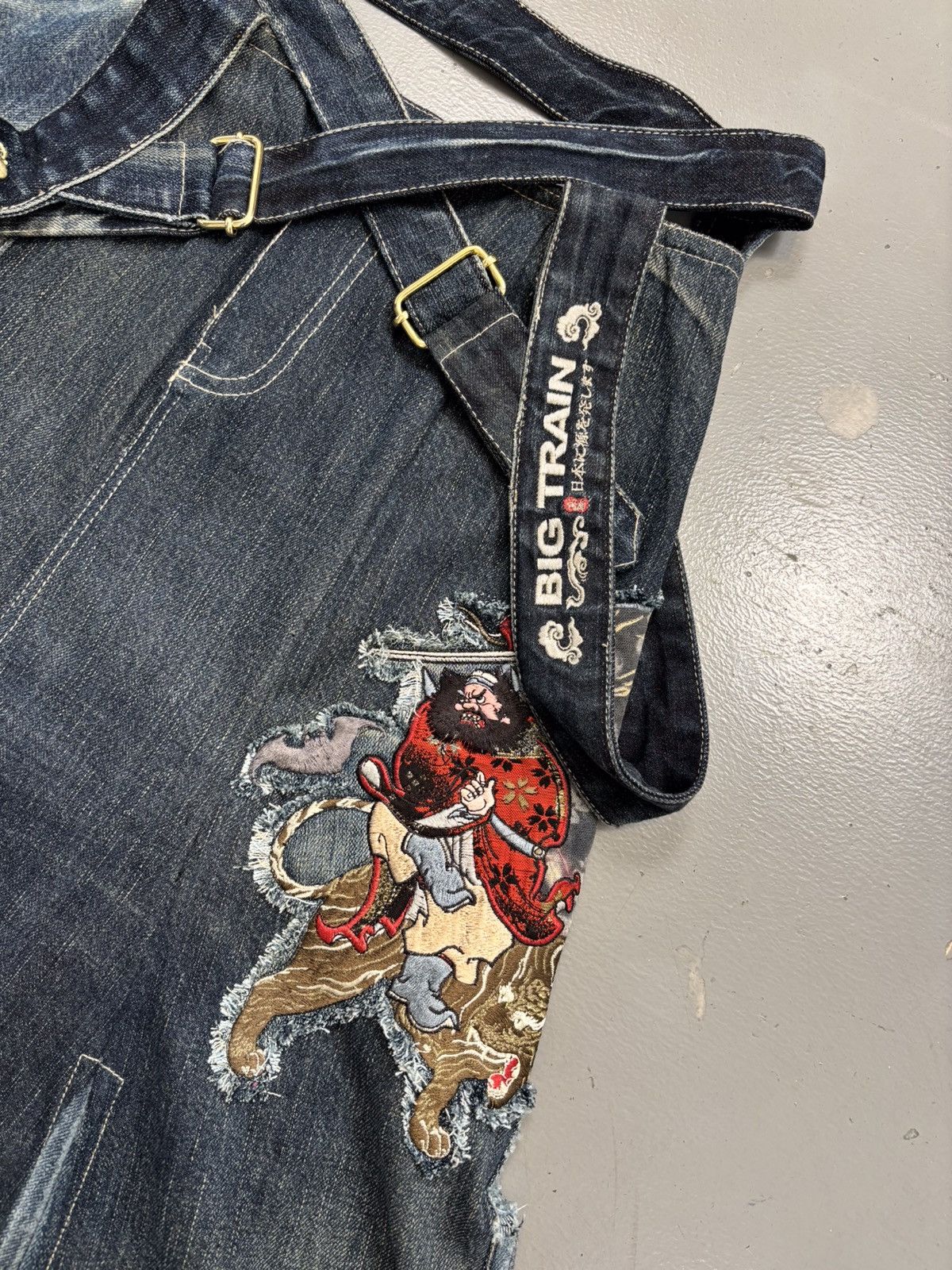 Japanese Brand Vintage Japanese embroidered reworked nomad denim skirt Size 28" / US 6 / IT 42 - 8 Thumbnail